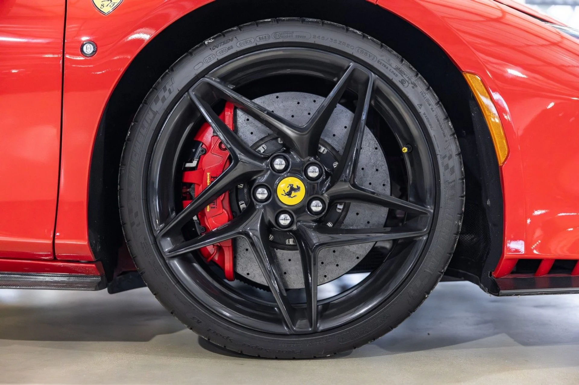 mph041_123881627_3_A_6f7e2f9039