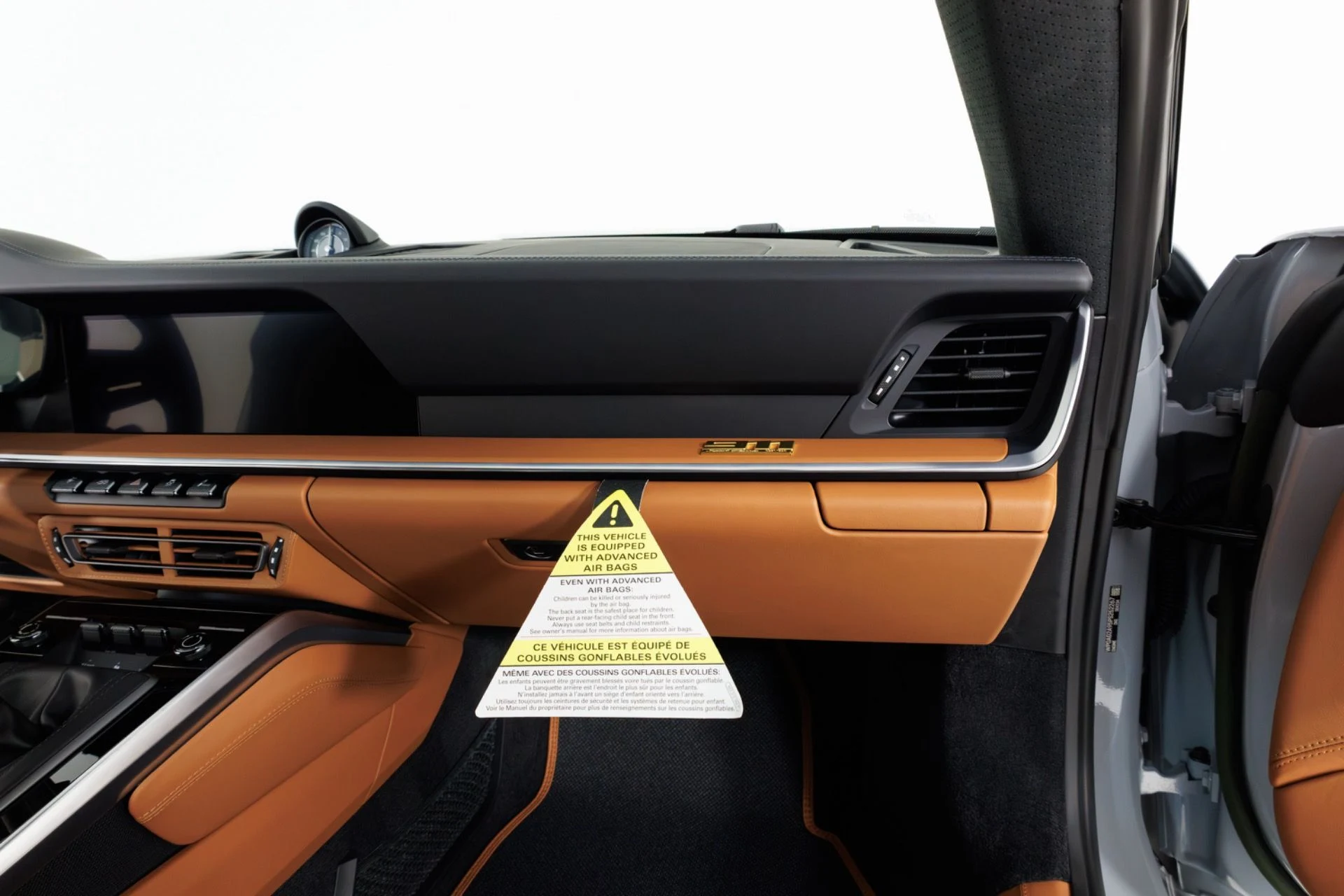 mph041_1242176461_Used_2023_Porsche_911_Sport_Classic_1775497647_cdd7915327