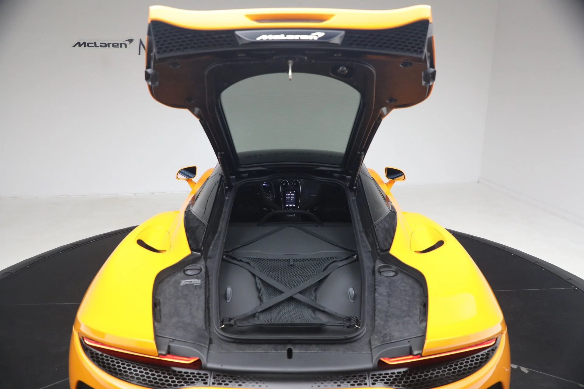 mph041_1262561759_Used_2023_Mc_Laren_GT_d6fd5607e7