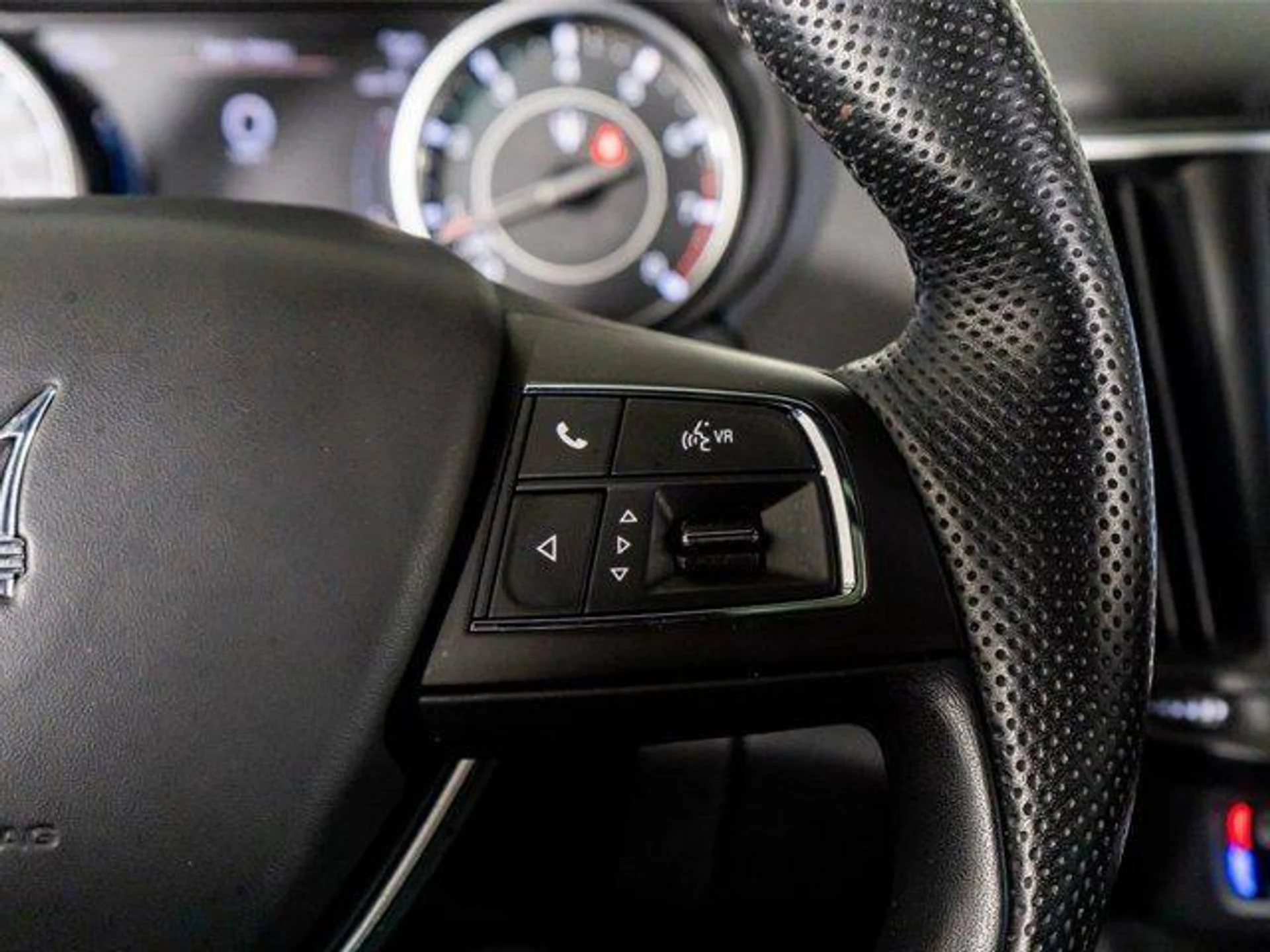 mph041_126413434_LB_528o_F1z_Vnf01_Ks_Nk_D5_En_RZ_9d8_c1119e5967