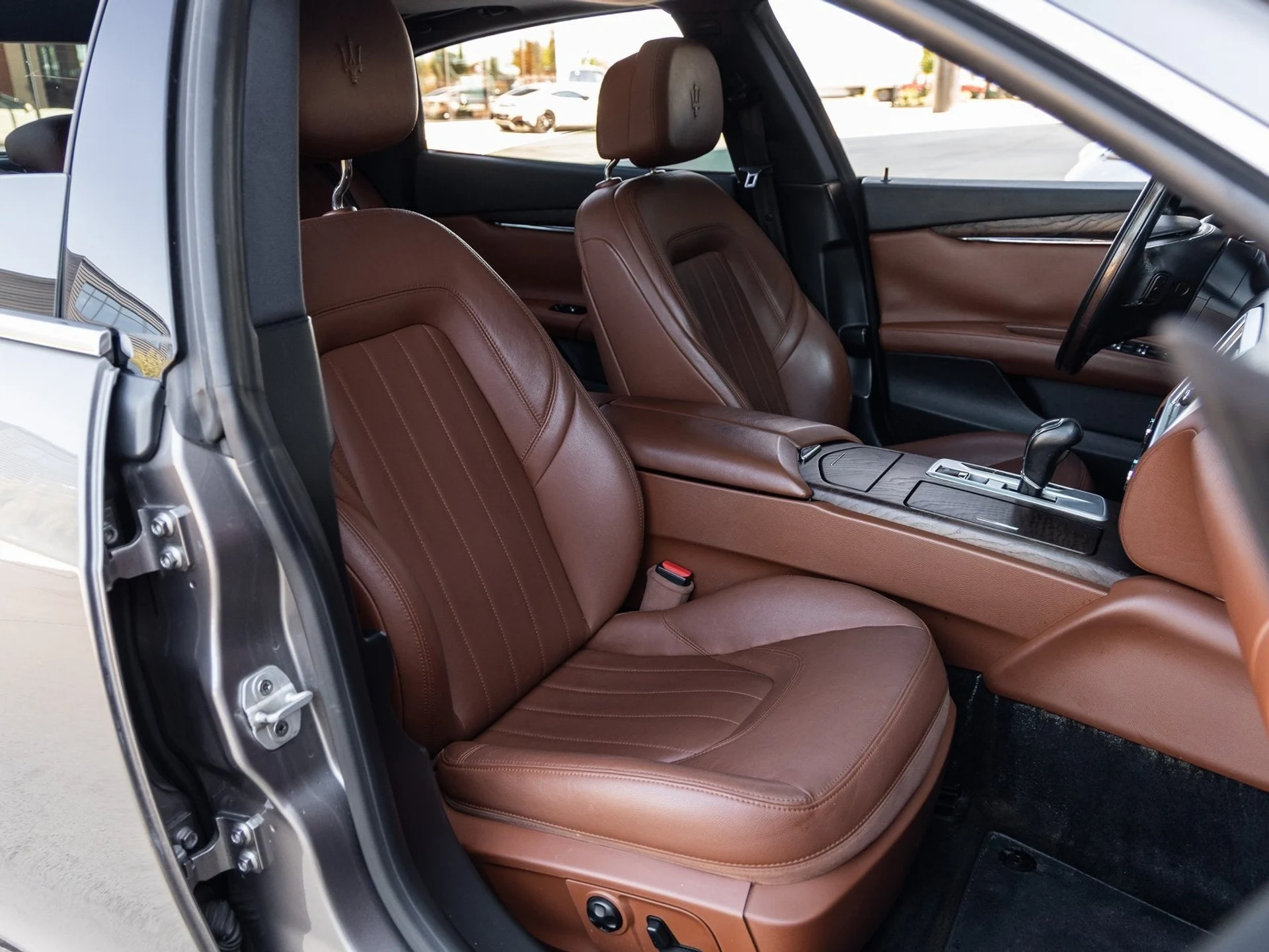 mph041_1269011900_42_63cd7c6b85