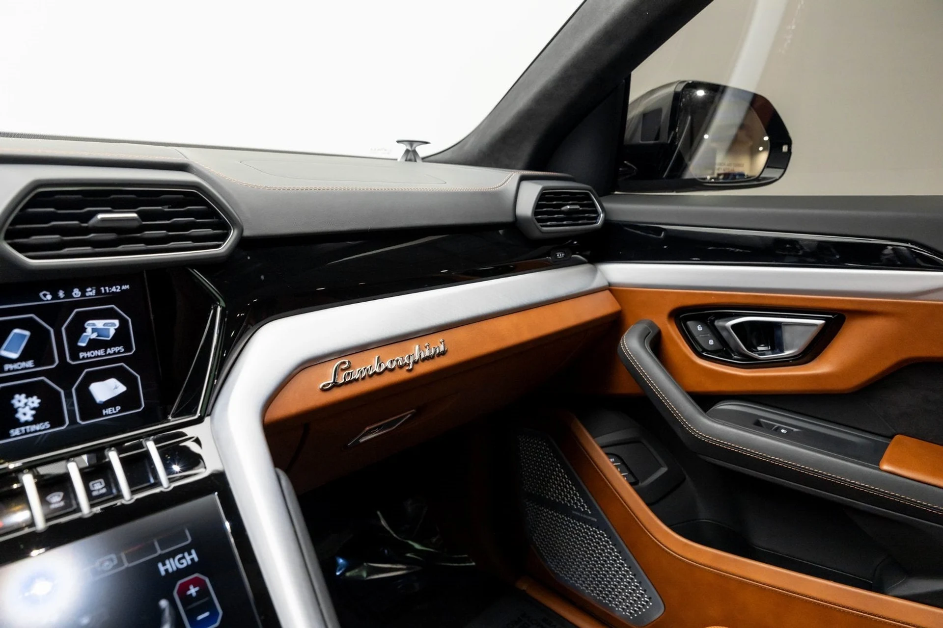 mph041_1274551097_42_2073b3a925