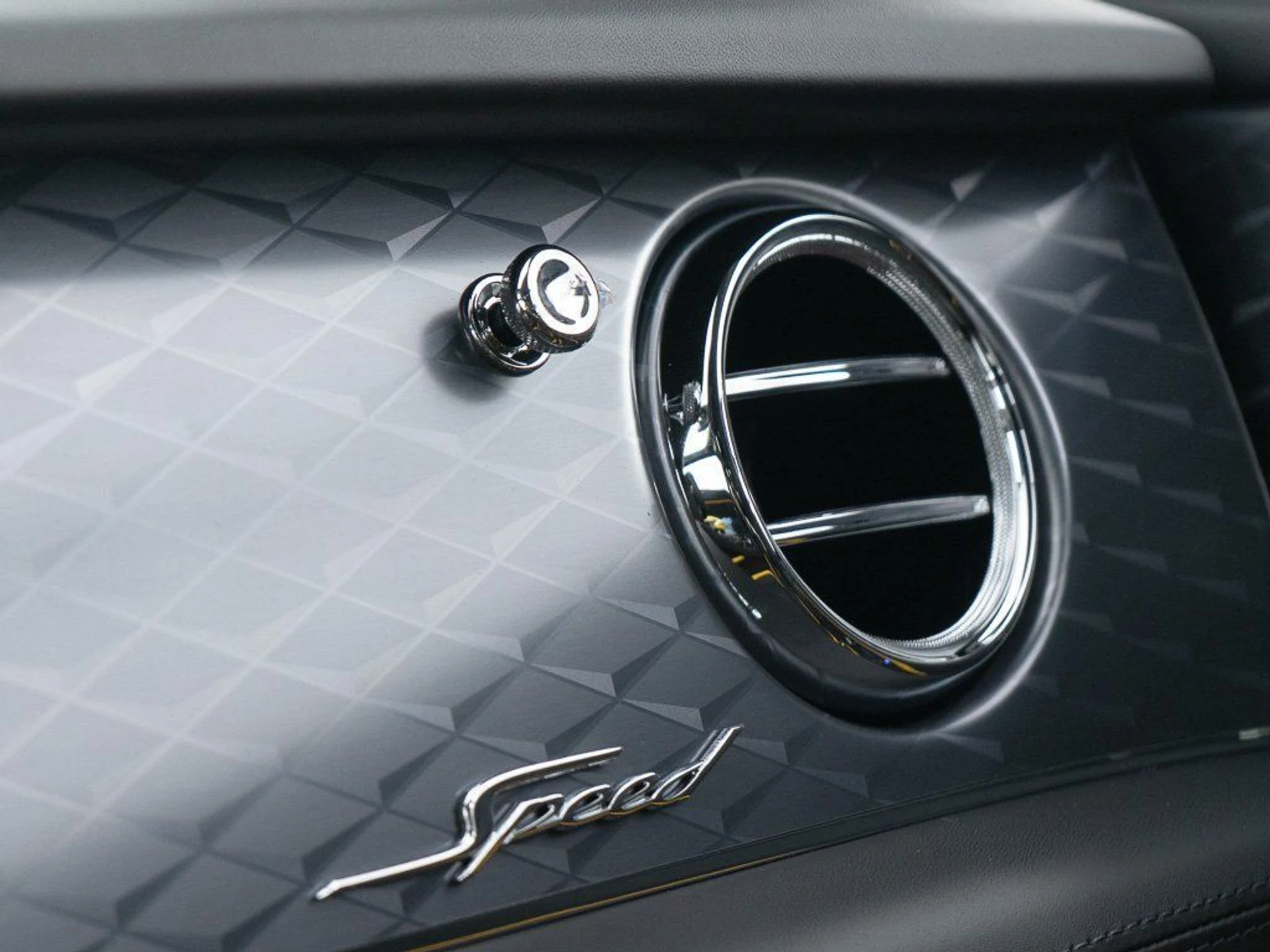 mph041_1297821274_71be78548cc70c2794713d62dc389841_b45aac1520