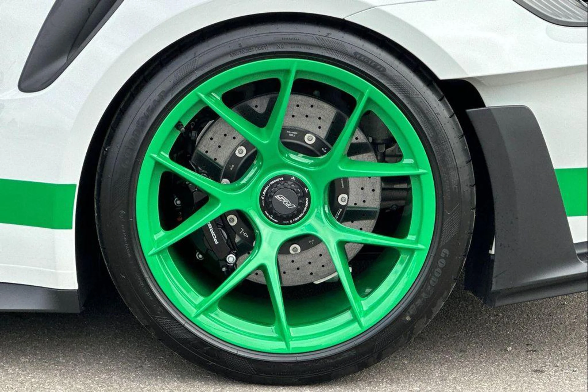 mph041_1306956289_y_Xy_JE_2g_GTBZ_0y_A5d_GD_3m_A_Oos_NM_c16222e21a