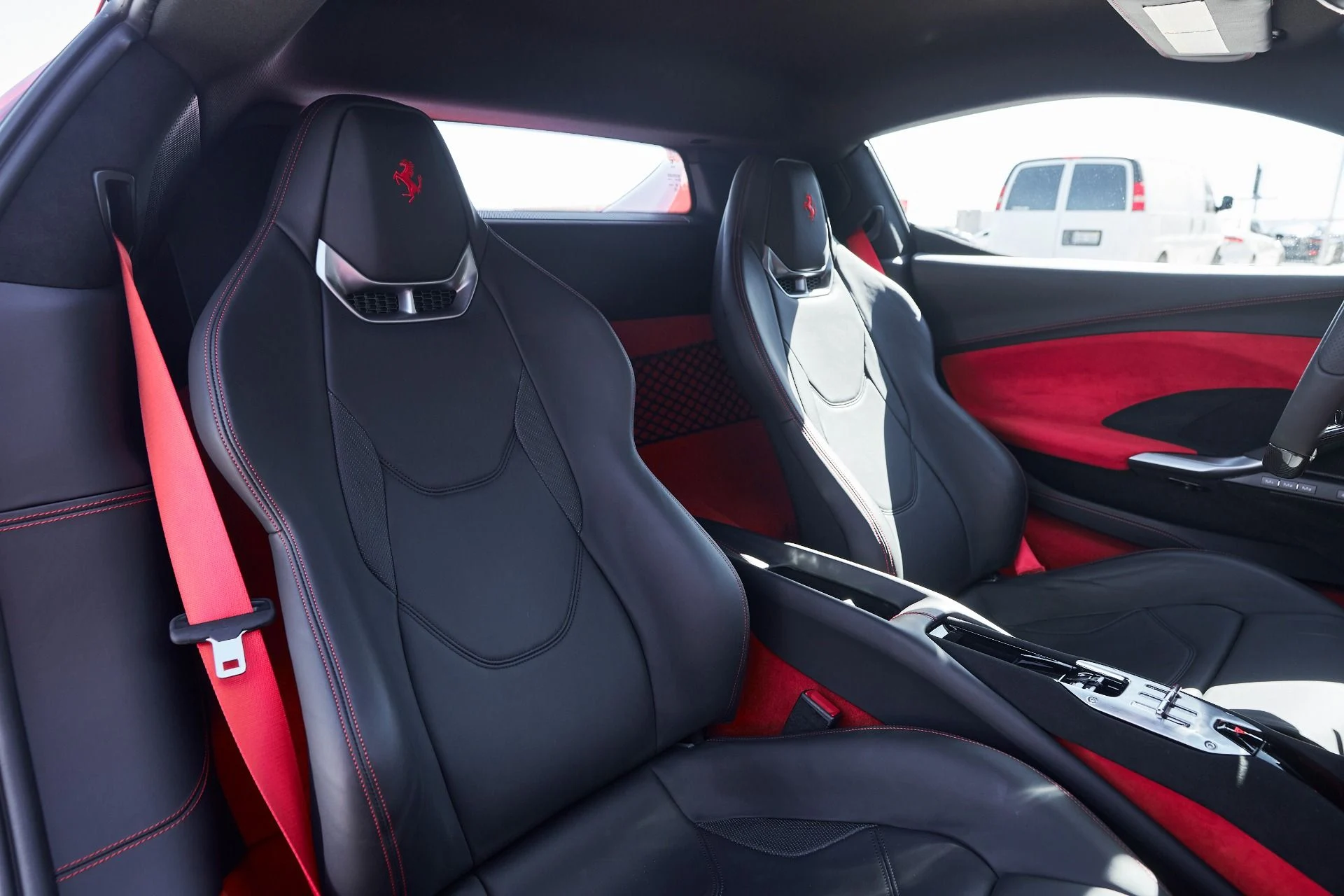 mph041_1311761978_Used_2024_Ferrari_296_GTB_1759898493_1e1479e45a