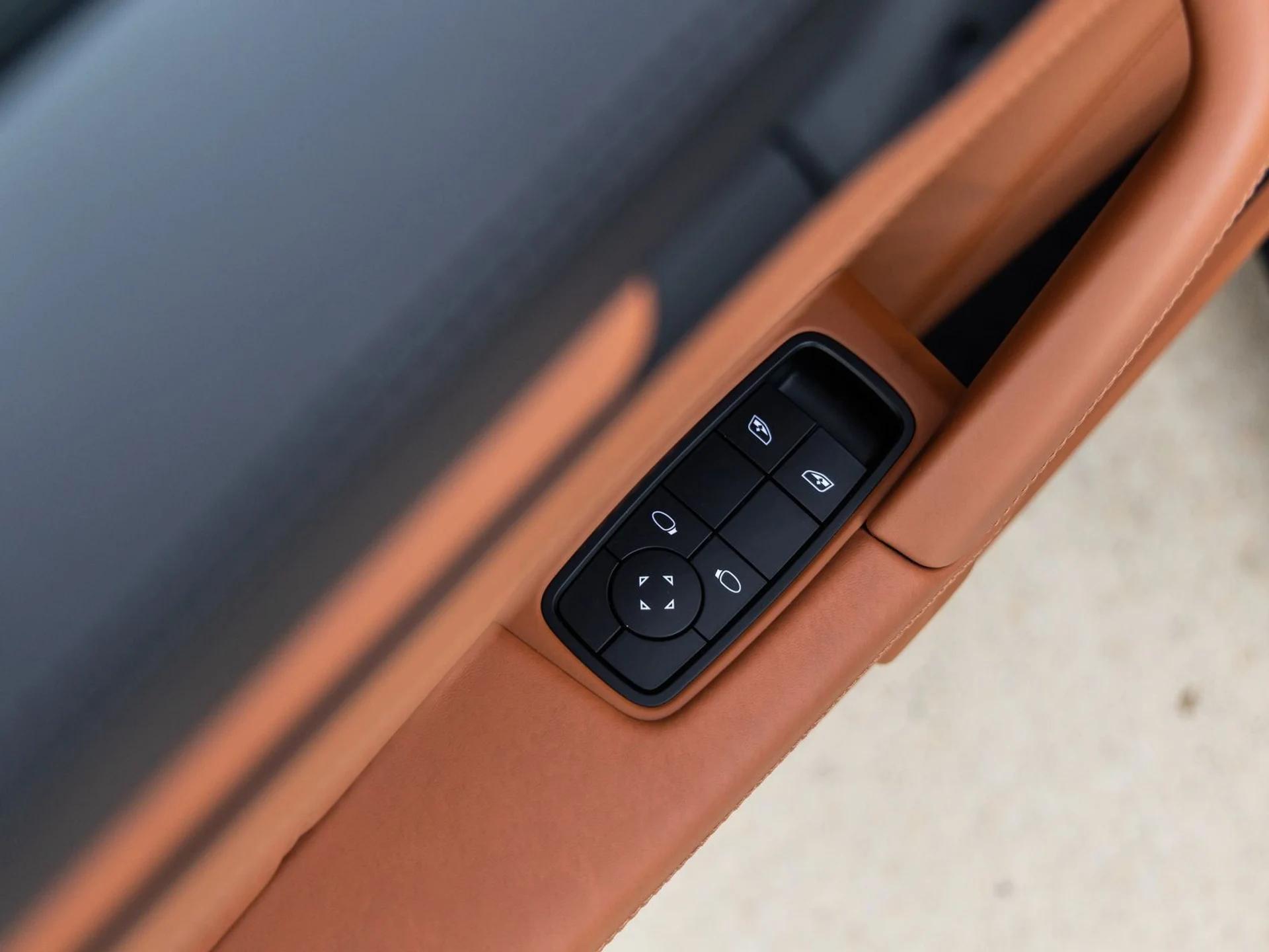 mph041_1334940972_42_6a39842eeb