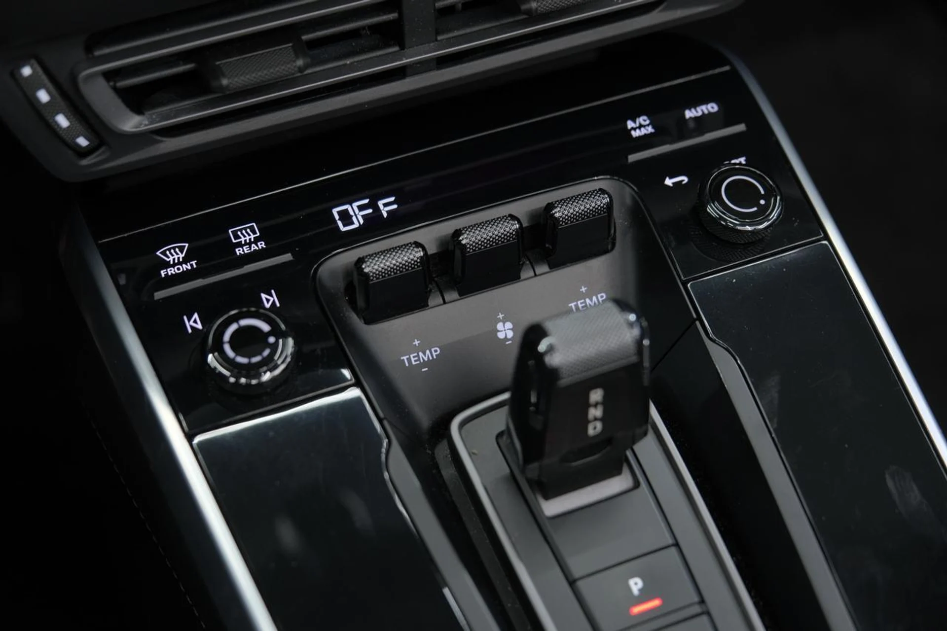 mph041_134262716_c395f1da7ddd7f58f86fb255c16b6c63_4660305b15