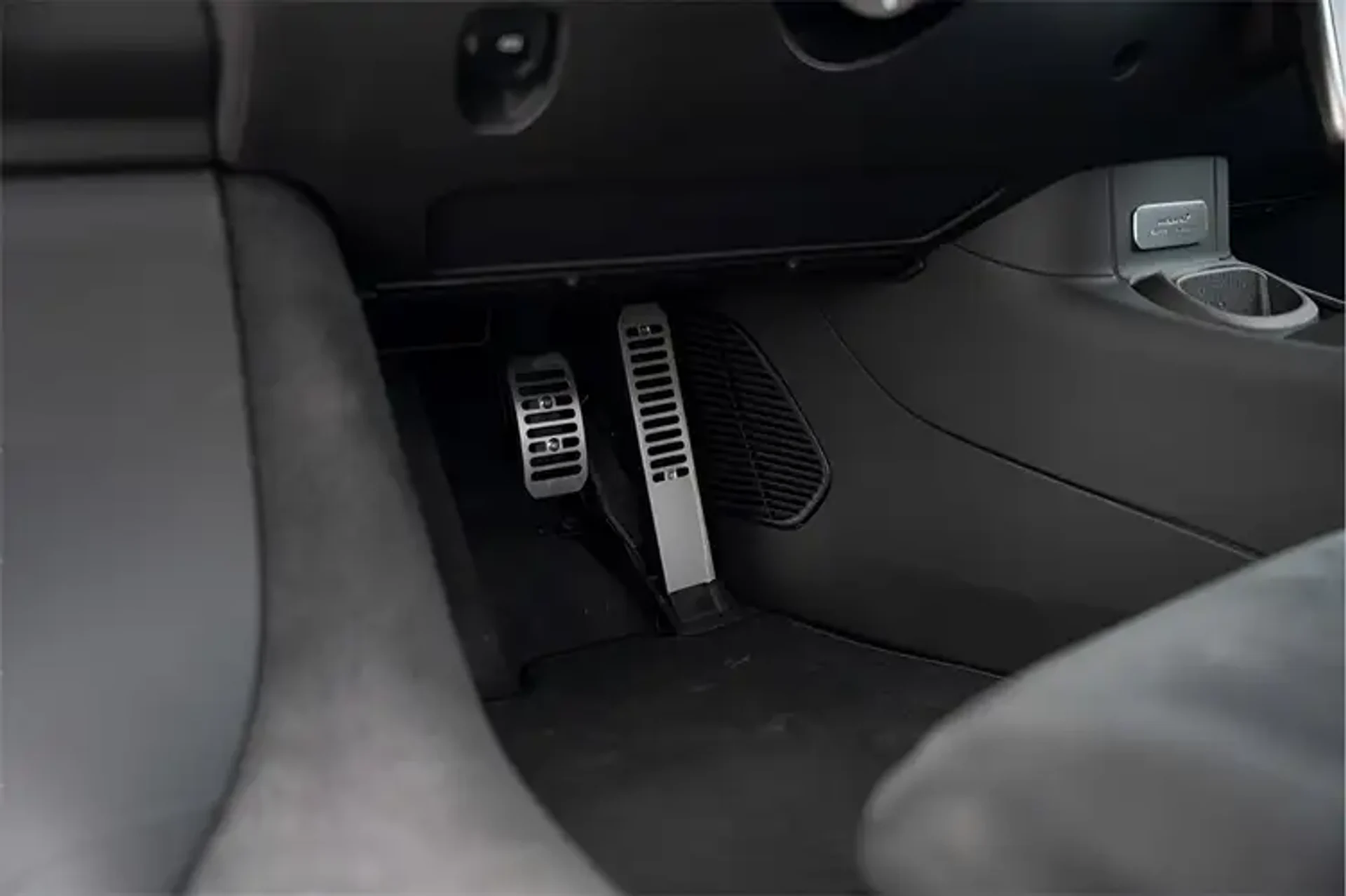 mph041_1356756084_3_T_Tq_OO_9uu_Ckh_Yx_Kv_med_b434d4e4c3