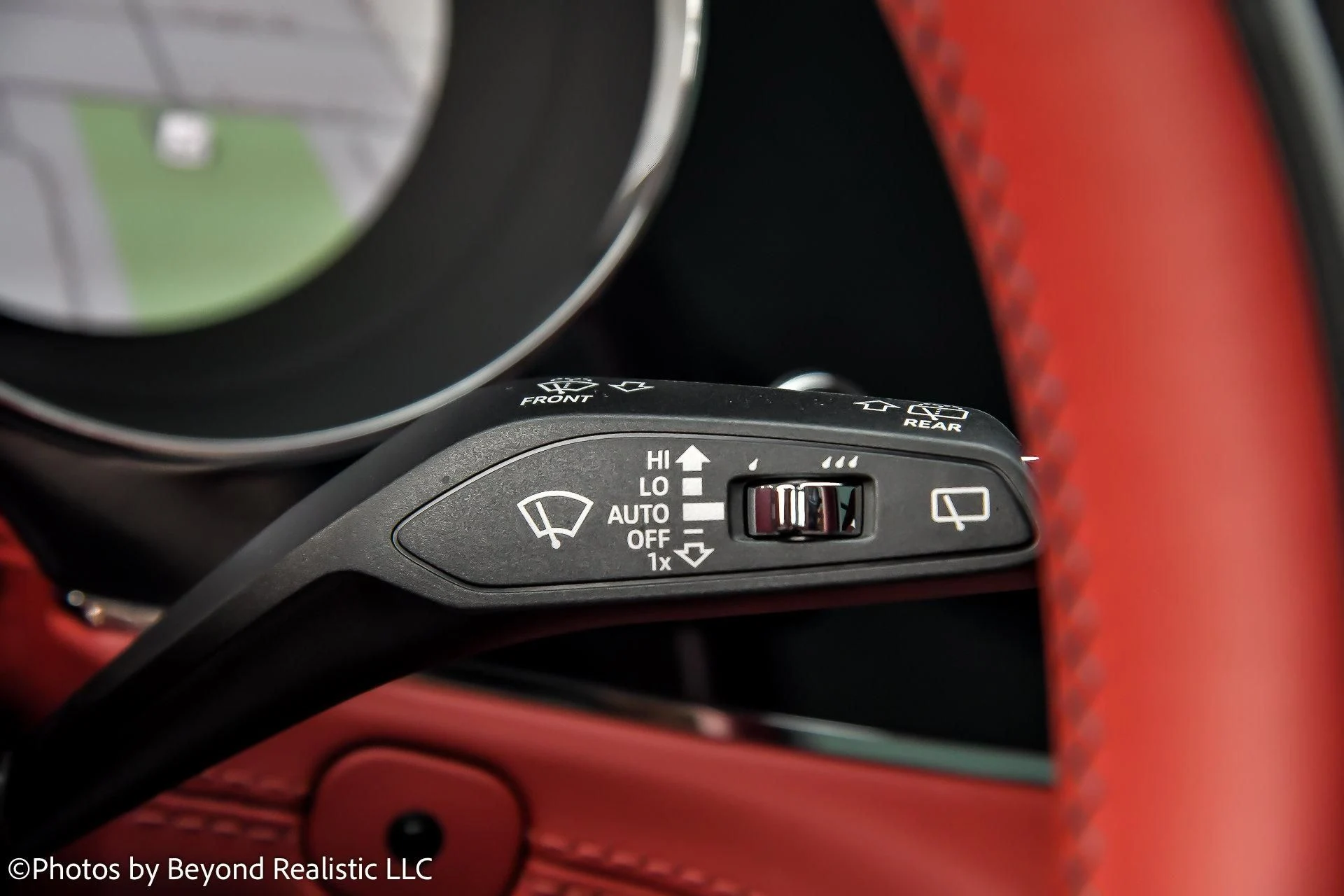 mph041_1368387876_Used_2022_Bentley_Bentayga_V8_1754381302_36a4037a89