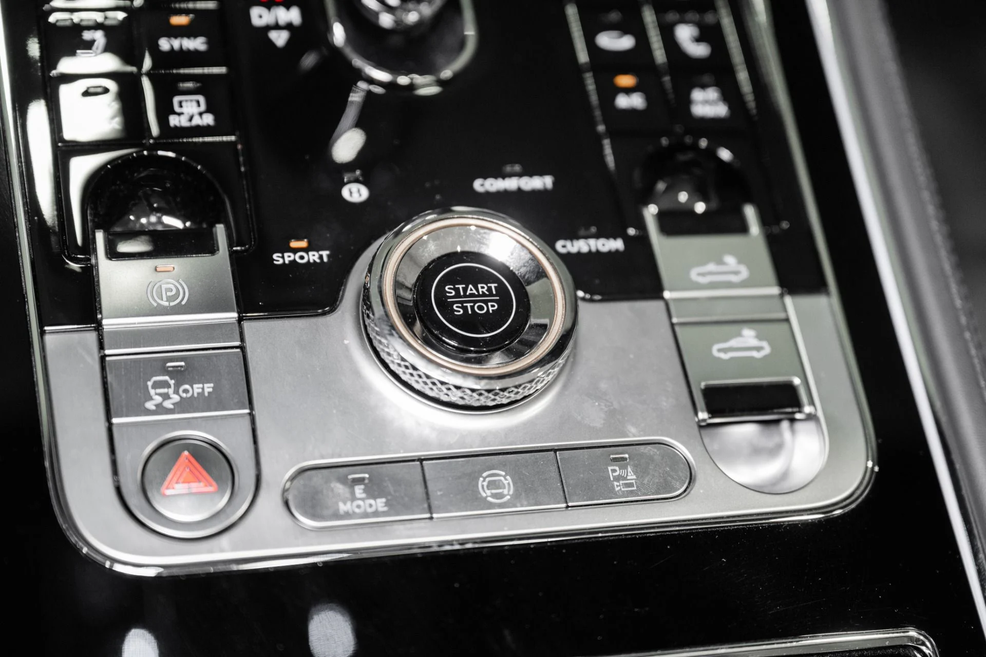 mph041_1383142997_Used_2025_Bentley_Continental_GTC_Speed_1790088406_2154da6391