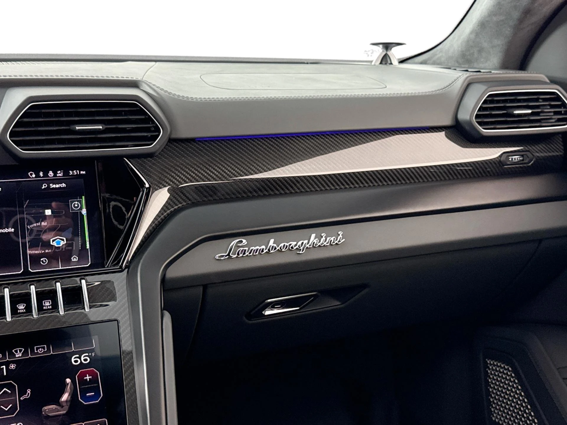 mph041_1408705660_Used_2024_Lamborghini_Urus_S_1784150930_ffee3c09a0