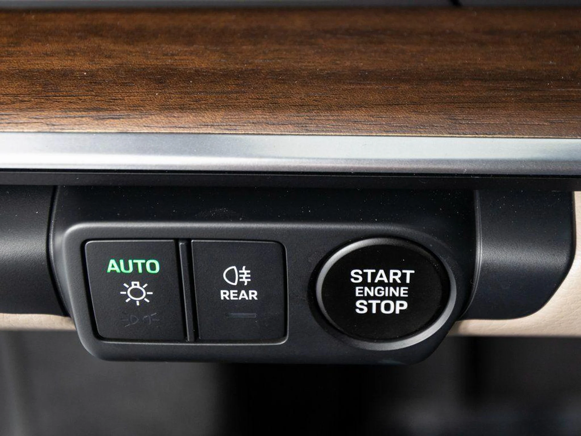 mph041_1411120602_e_MM_Dq_G_Xo_J5_V_Sm_LO_Fa_N_Vjpcy4_Oi_A_372979db4c