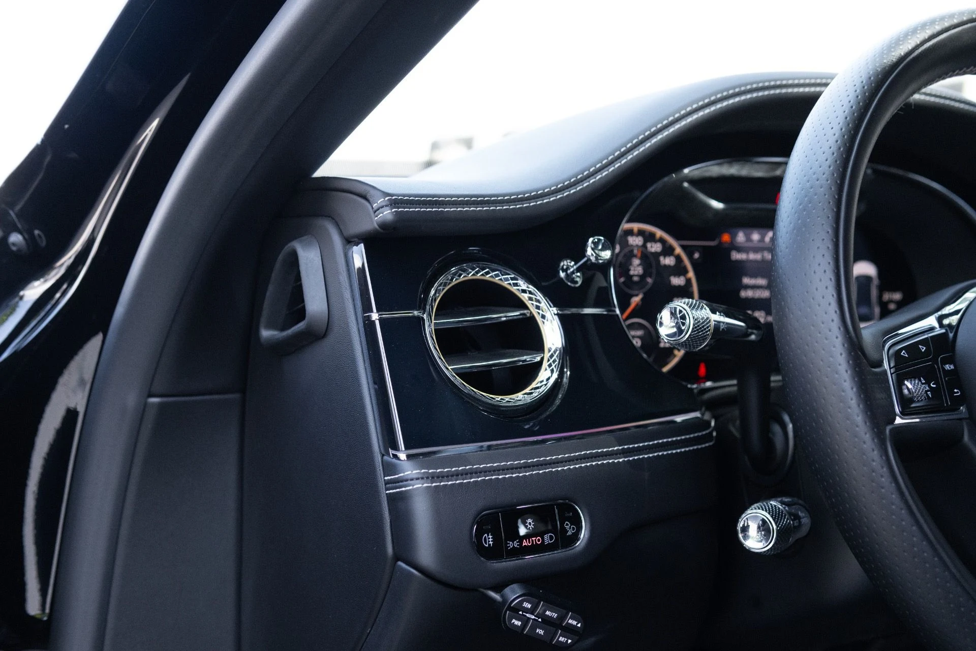 mph041_1436059005_Used_2020_Bentley_Flying_Spur_W12_1780979756_a5cca6c08e