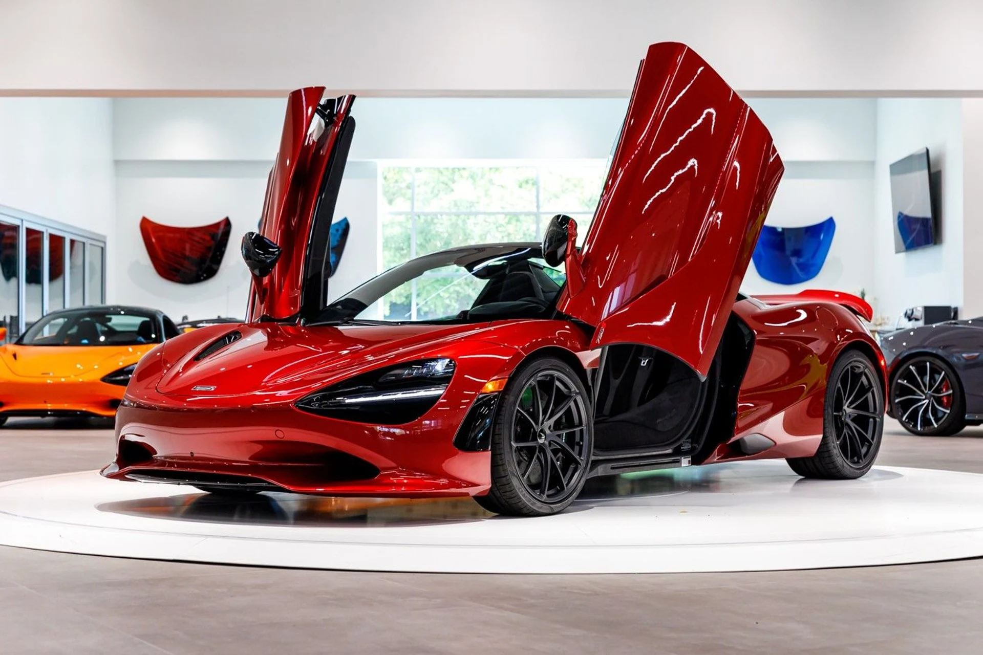 mph041_144807277_677_p42_l_7522c6f43d