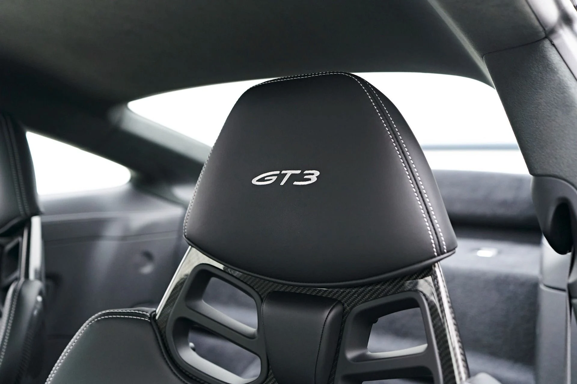 mph041_1449225274_Used_2023_Porsche_911_GT_3_1723305784_7f8ae41b9b