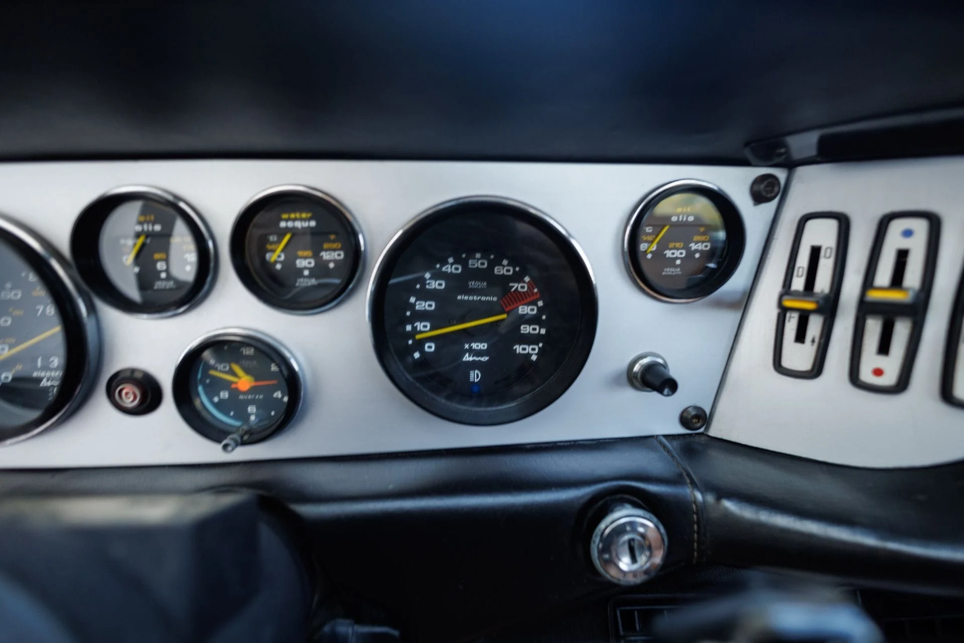 mph041_1449544402_5b7672efb267c2930a0e38dd002e2e77x_4f9b19f9f7