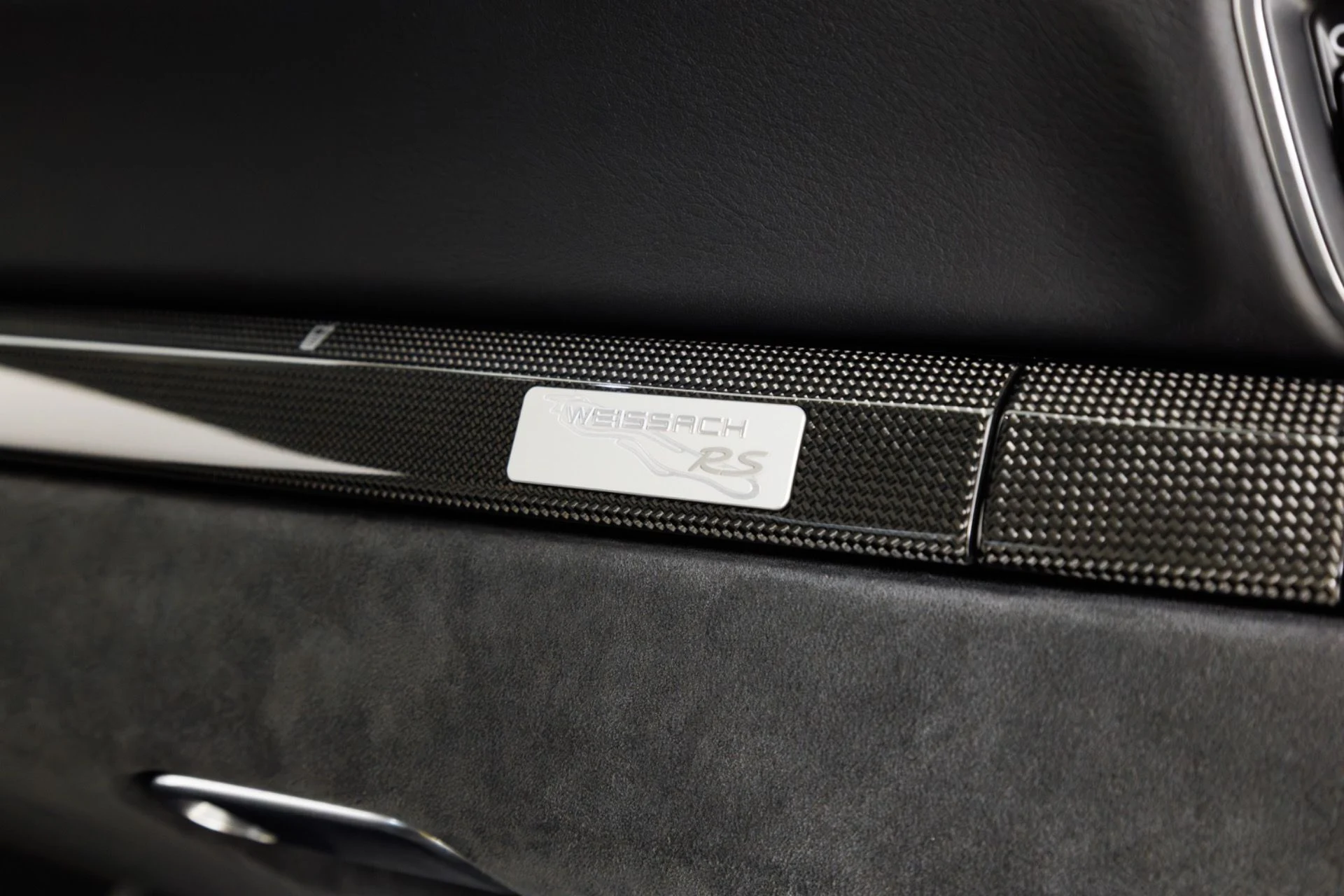 mph041_1450050170_Used_2018_Porsche_911_GT_2_RS_1787778686_71506fac65
