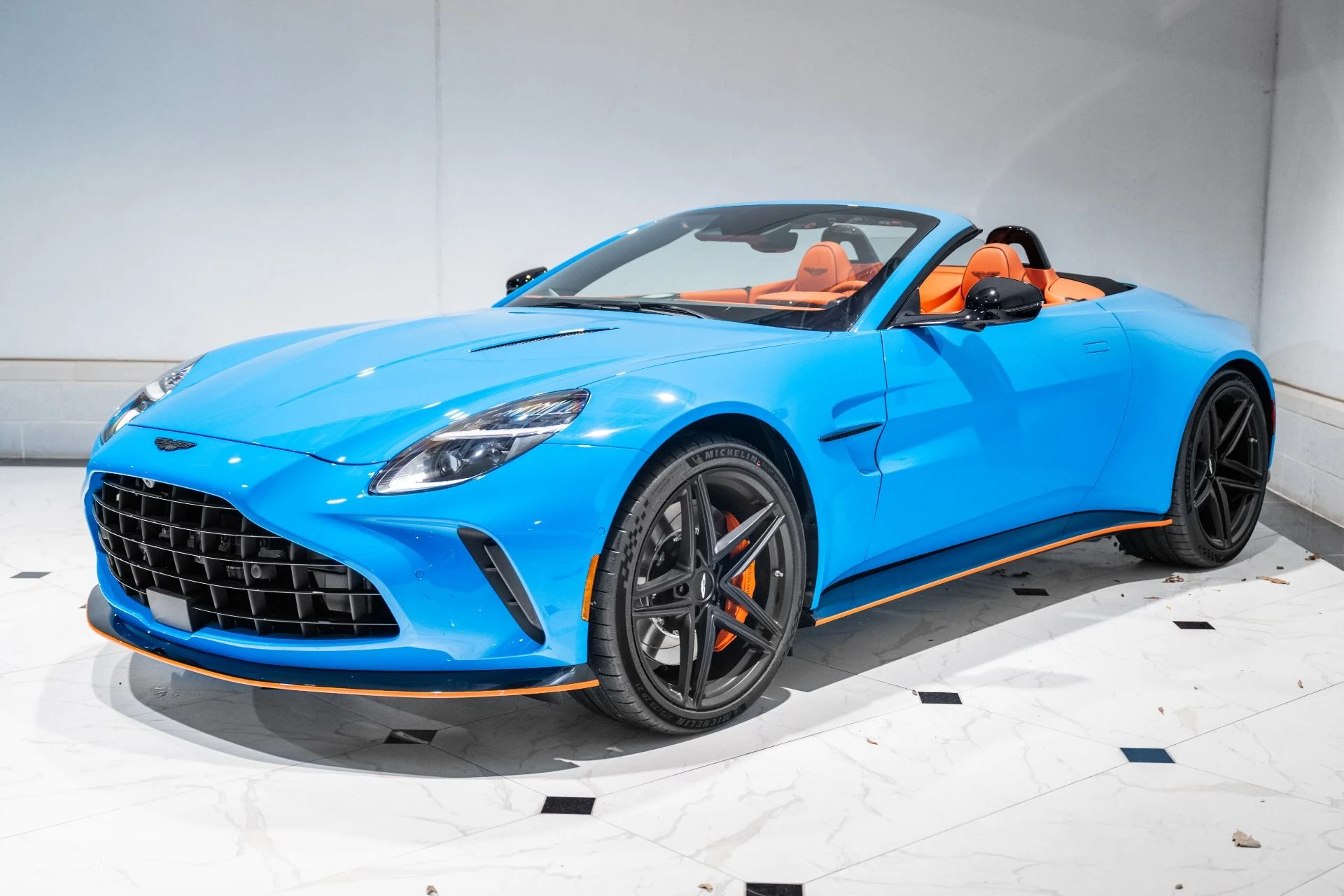 mph041_1451871560_New_2026_Aston_Martin_Vantage_Roadster_1761752064_a0845a17d1