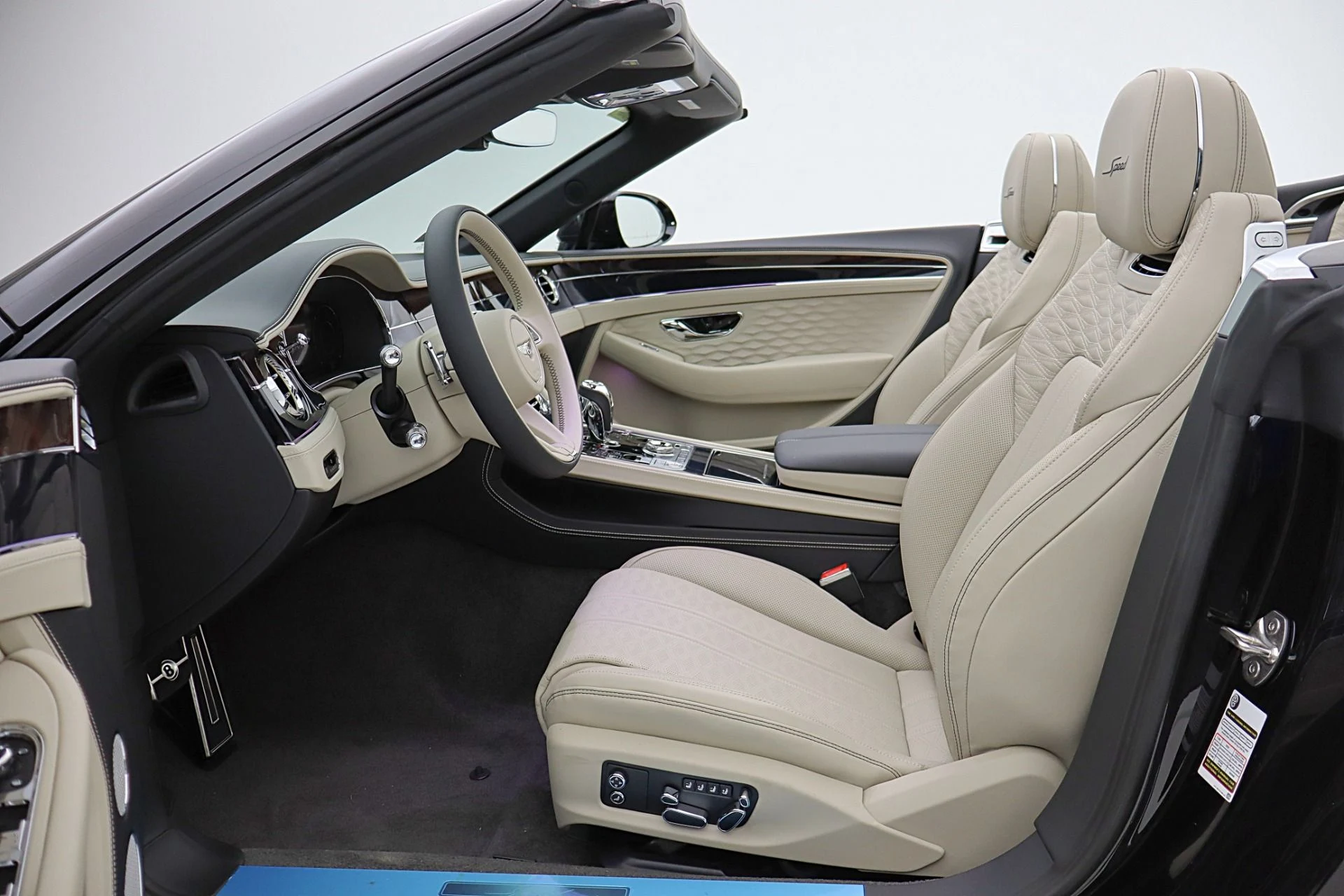 mph041_1458307388_New_2026_Bentley_Continental_GTC_Speed_395e699c2f