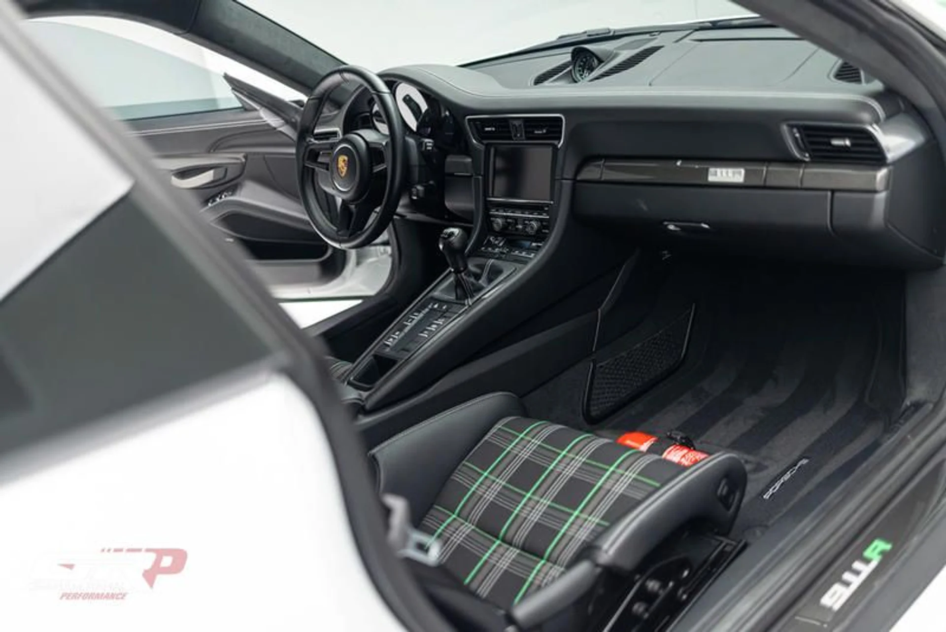 mph041_1475239863_870_B3_B0_A_7140_4929_932_A_A2_BDD_736039_A_377f044f3f