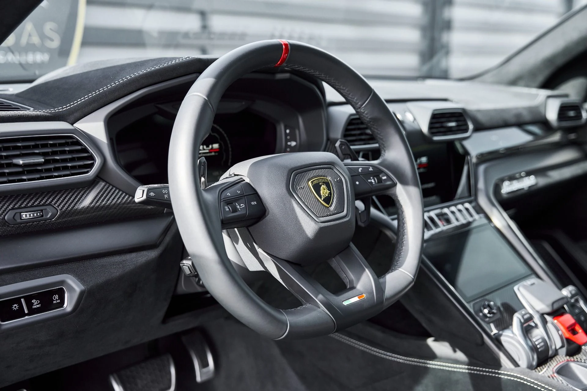 mph041_1479002807_Used_2024_Lamborghini_Urus_Performante_1766457694_5021a790c2