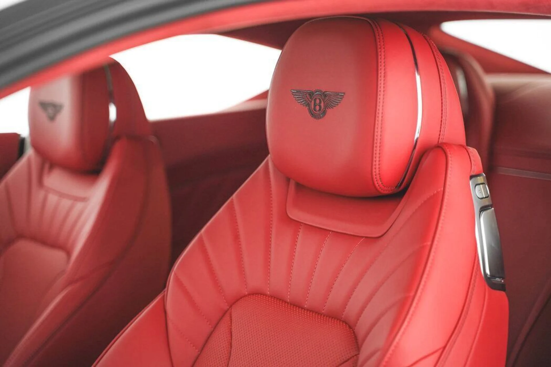 mph041_1480171898_69e9fd4a7edb9f3ce36360d2c0bce4ad_9996d79392