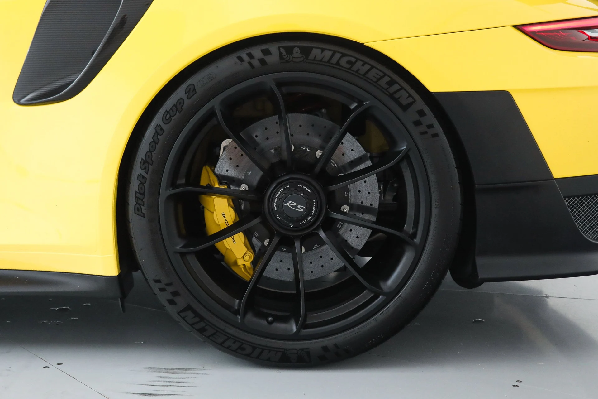 mph041_1490757793_9a9aa890233271401b982bfd2604aaf6_eaf984f442