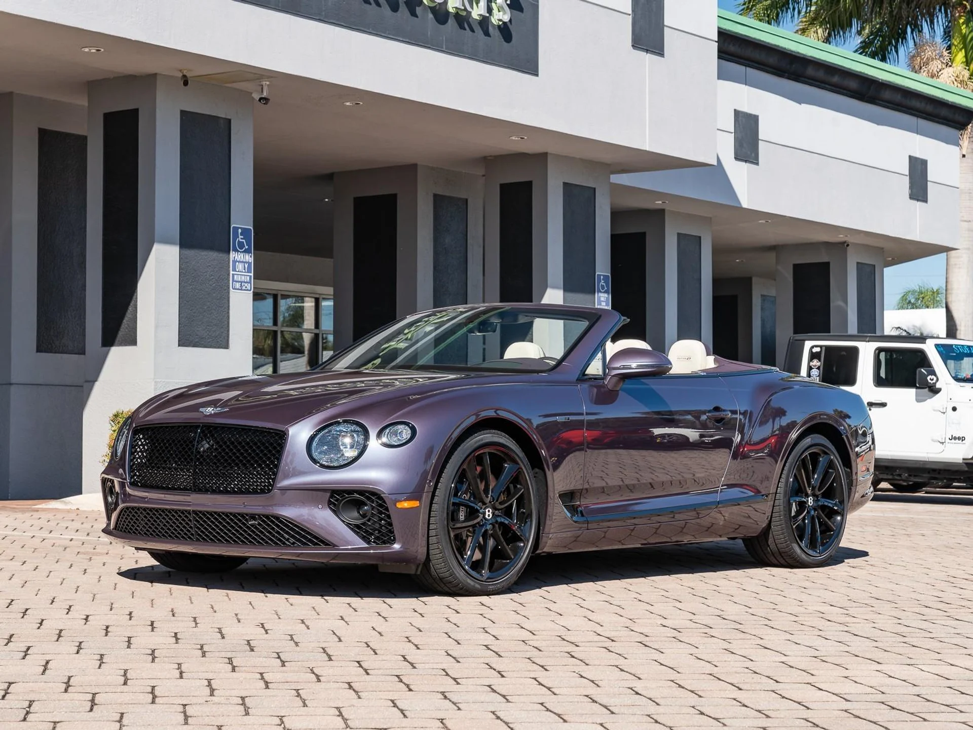 mph041_149496110_Used_2024_Bentley_Continental_GT_V8_1763485683_c39b2aba44