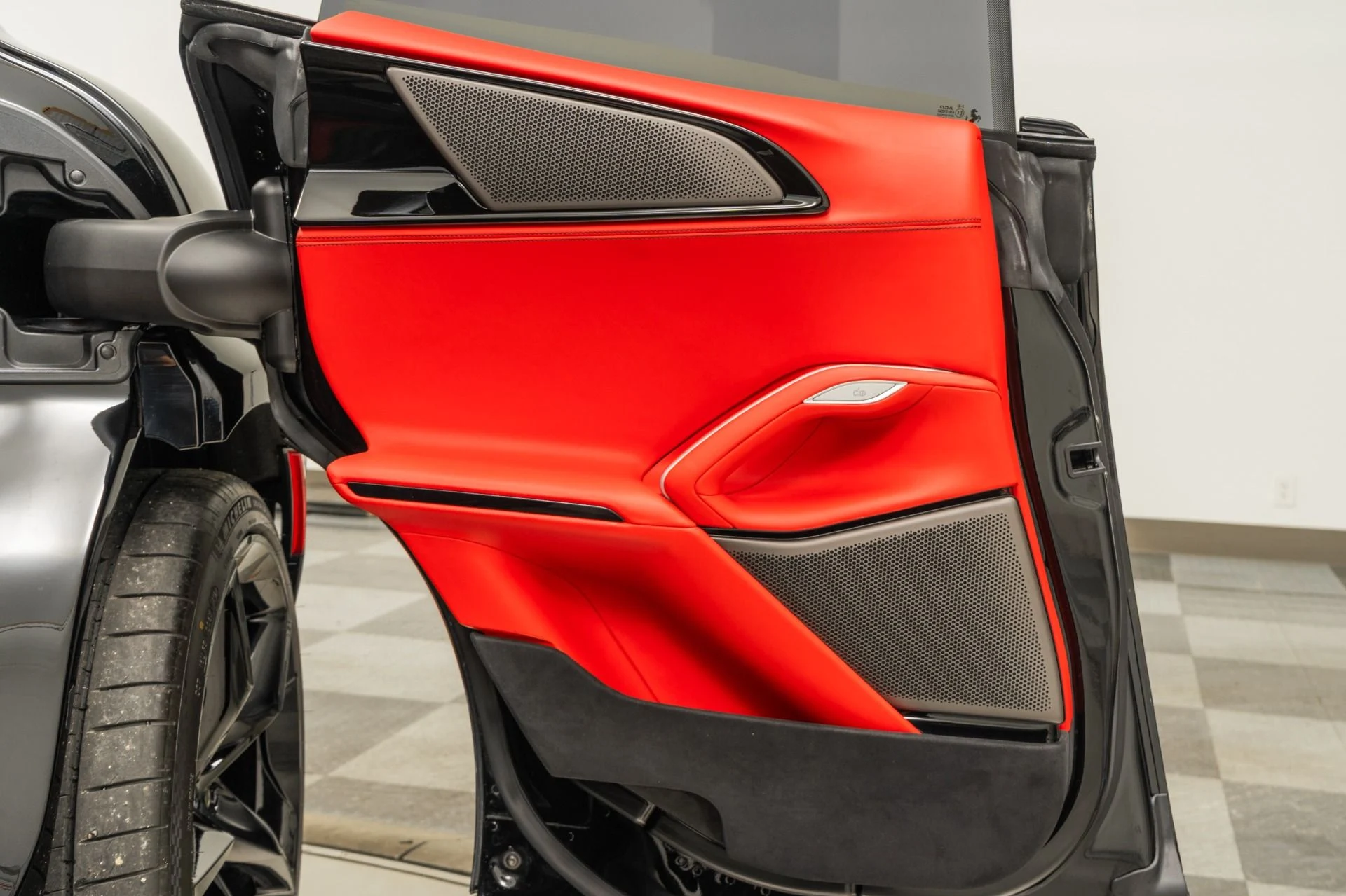 mph041_1516109871_Used_2025_Ferrari_Purosangue_Only_934_Miles_Rosso_Ferrari_Interior_Heated_and_Ventilated_Seats_715_HP_1764629419_674ac533d3