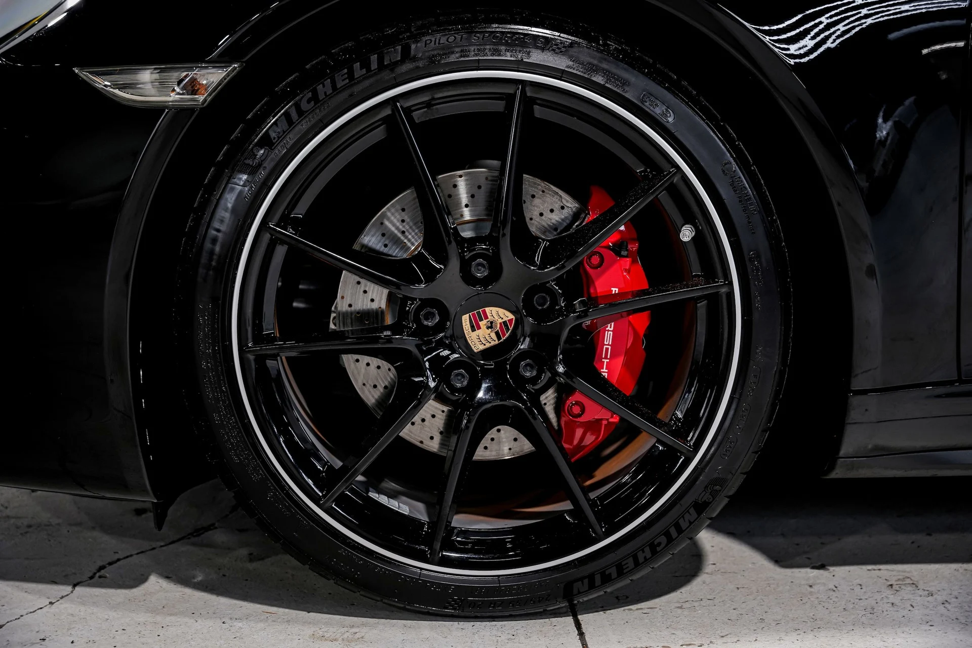 mph041_1520870855_a1e67b7a460a08b5b932de224d854229x_beecb1b214