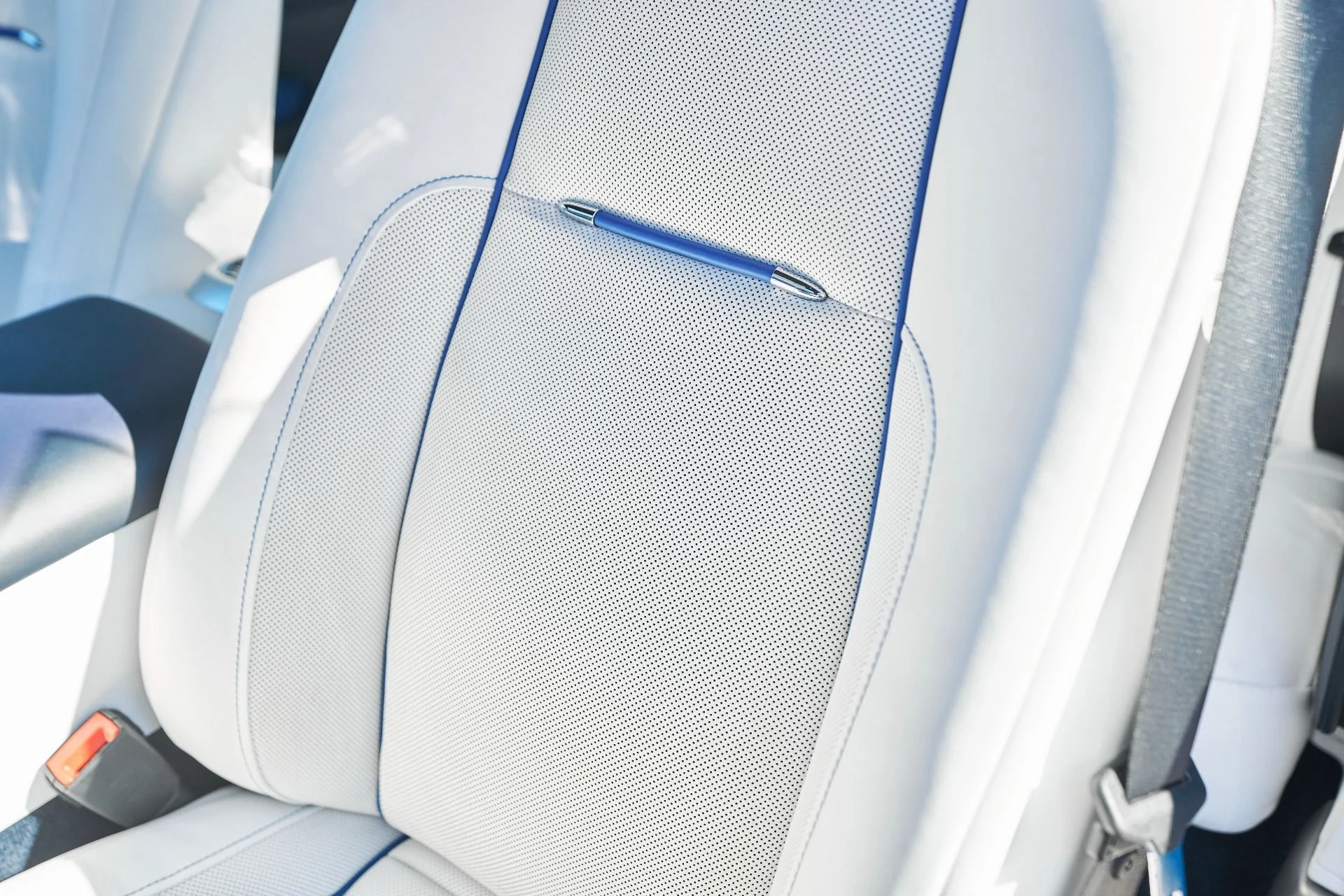 mph041_1523155195_Used_2020_Rolls_Royce_Wraith_Base_1762567763_87bfe6ce42