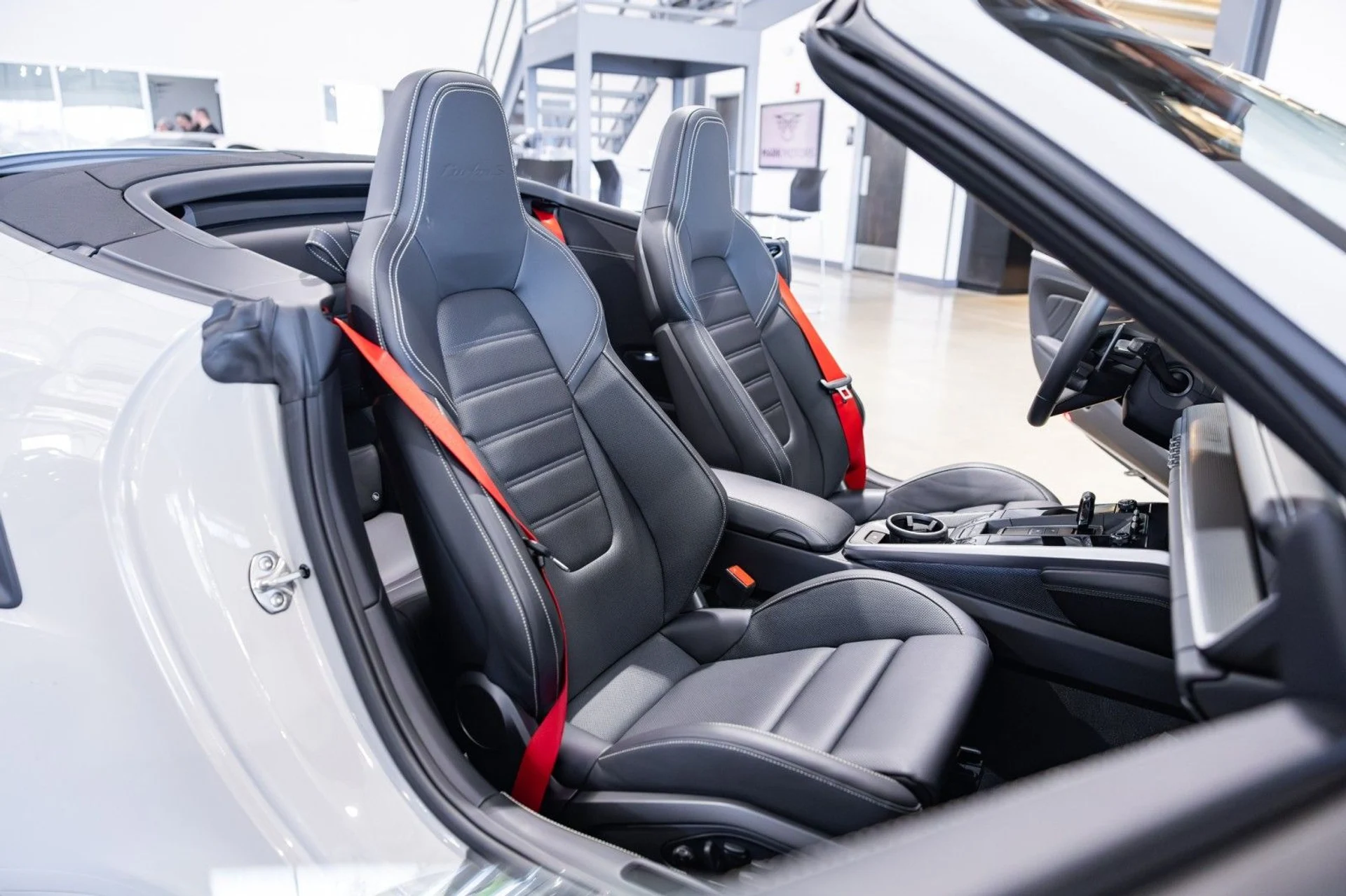 mph041_1539419113_yw_bcdce7eb8e