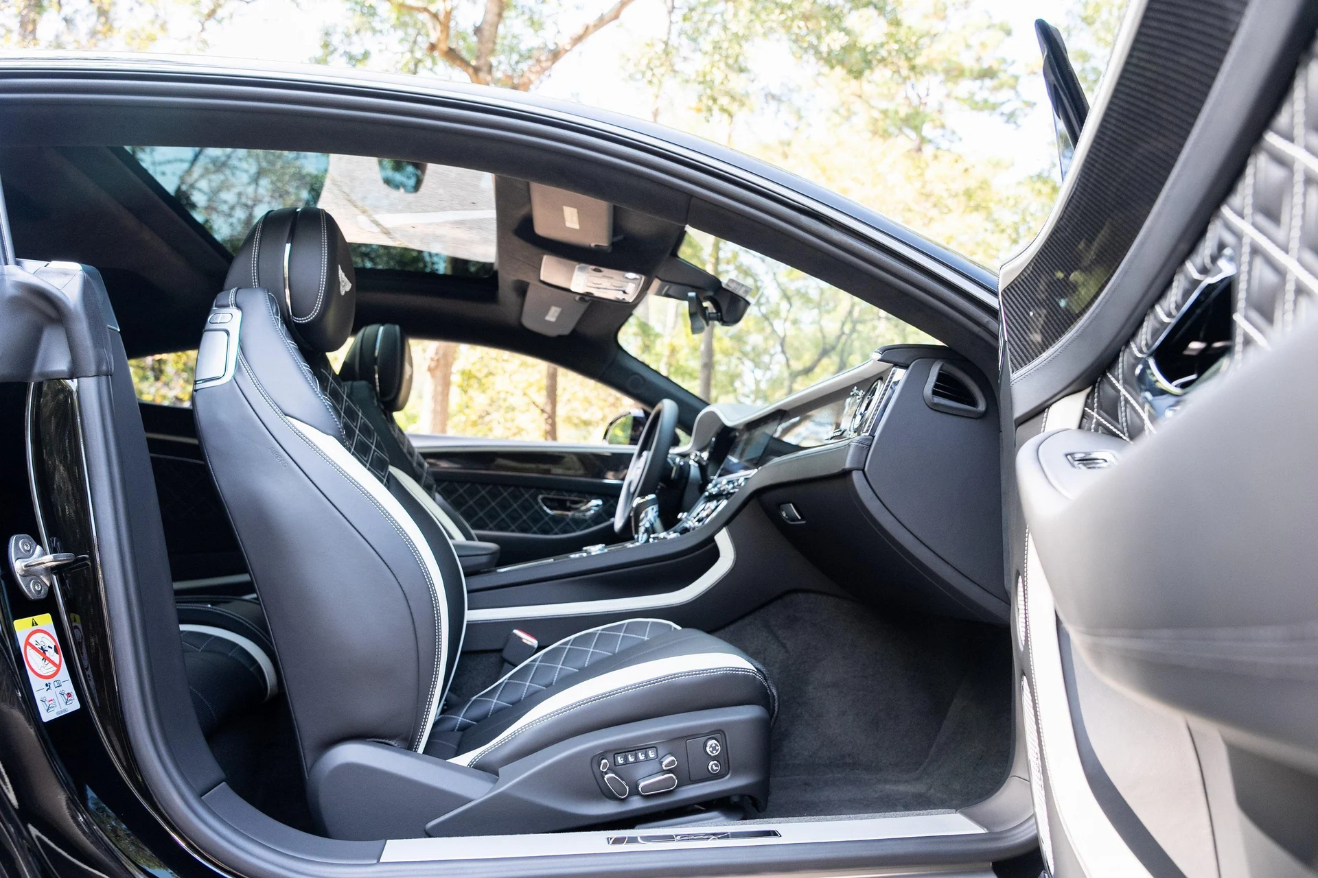 mph041_1545925532_378641171_6735e63a7f23428a7cb55bfc_d19e5a7be1