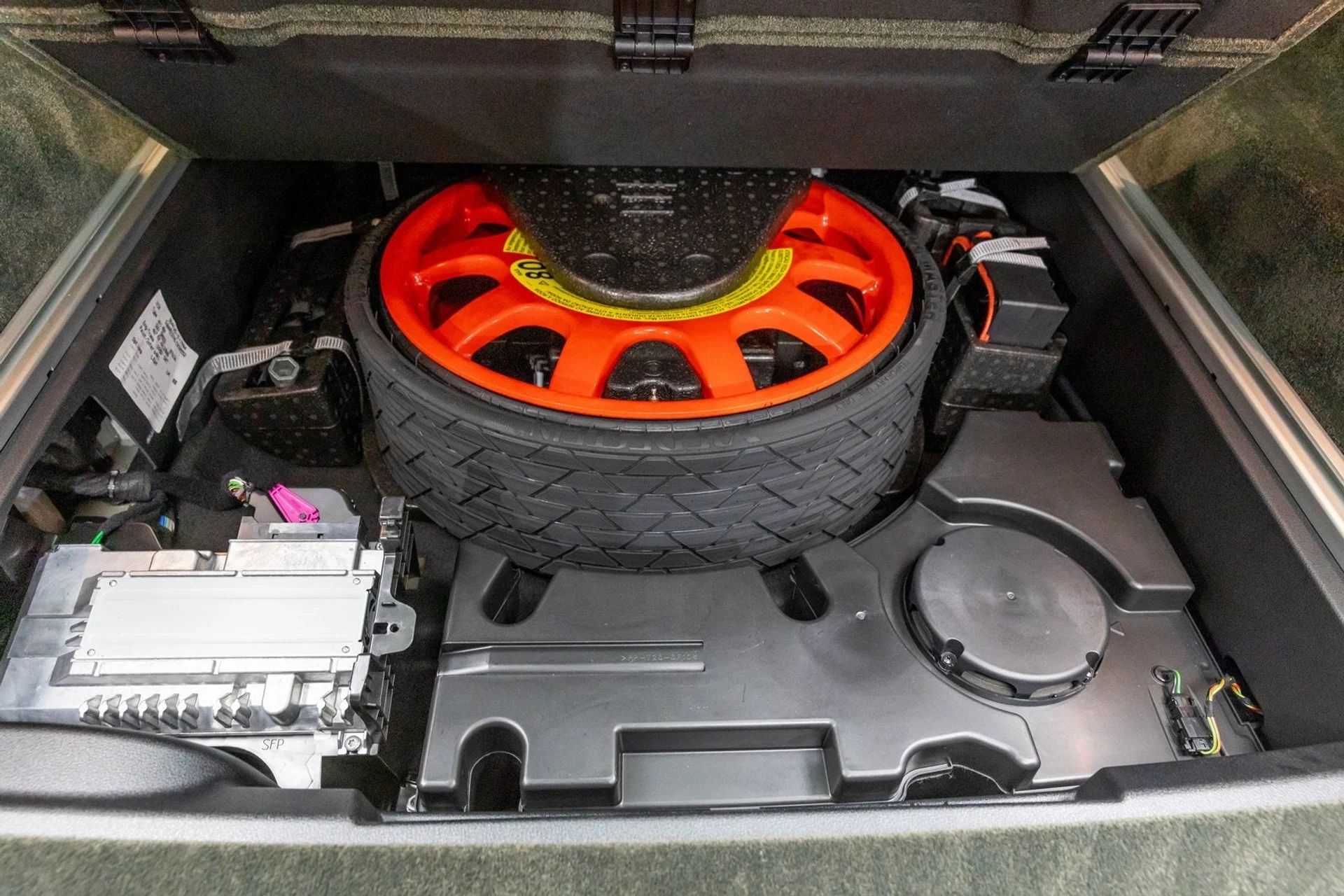 mph041_1548226342_42_2cd673997a