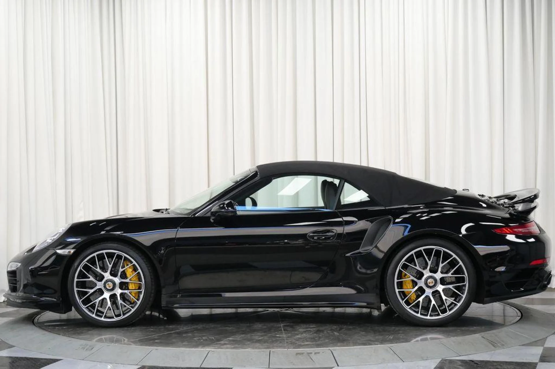 mph041_1549563615_Cw_Qf_Tb3q104_Q0_Nv_AE_Qt_P3_Nv2_XQ_c7a8417fc2