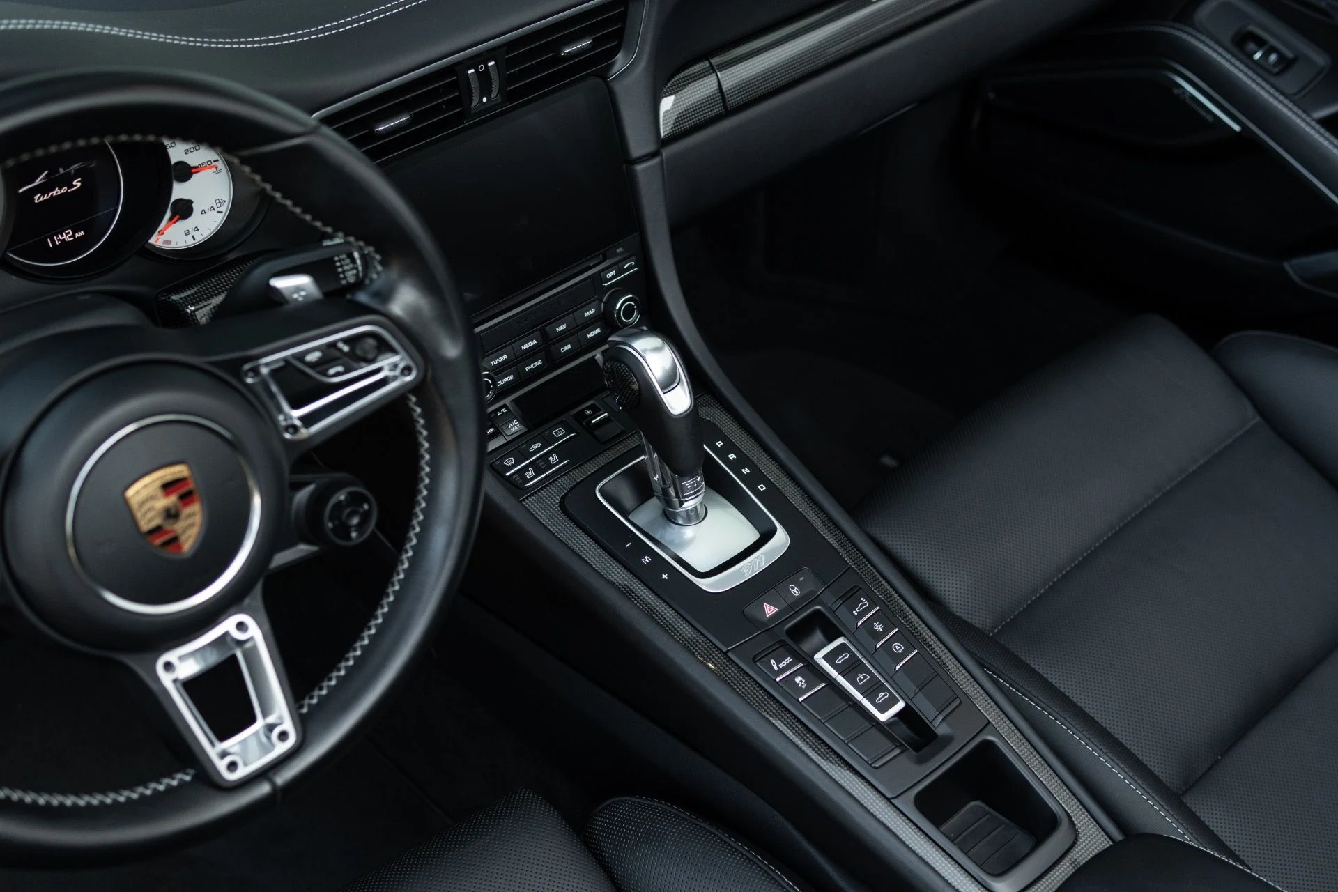 mph041_1550859112_Used_2019_Porsche_911_Turbo_S_1766778415_dc77a31d45