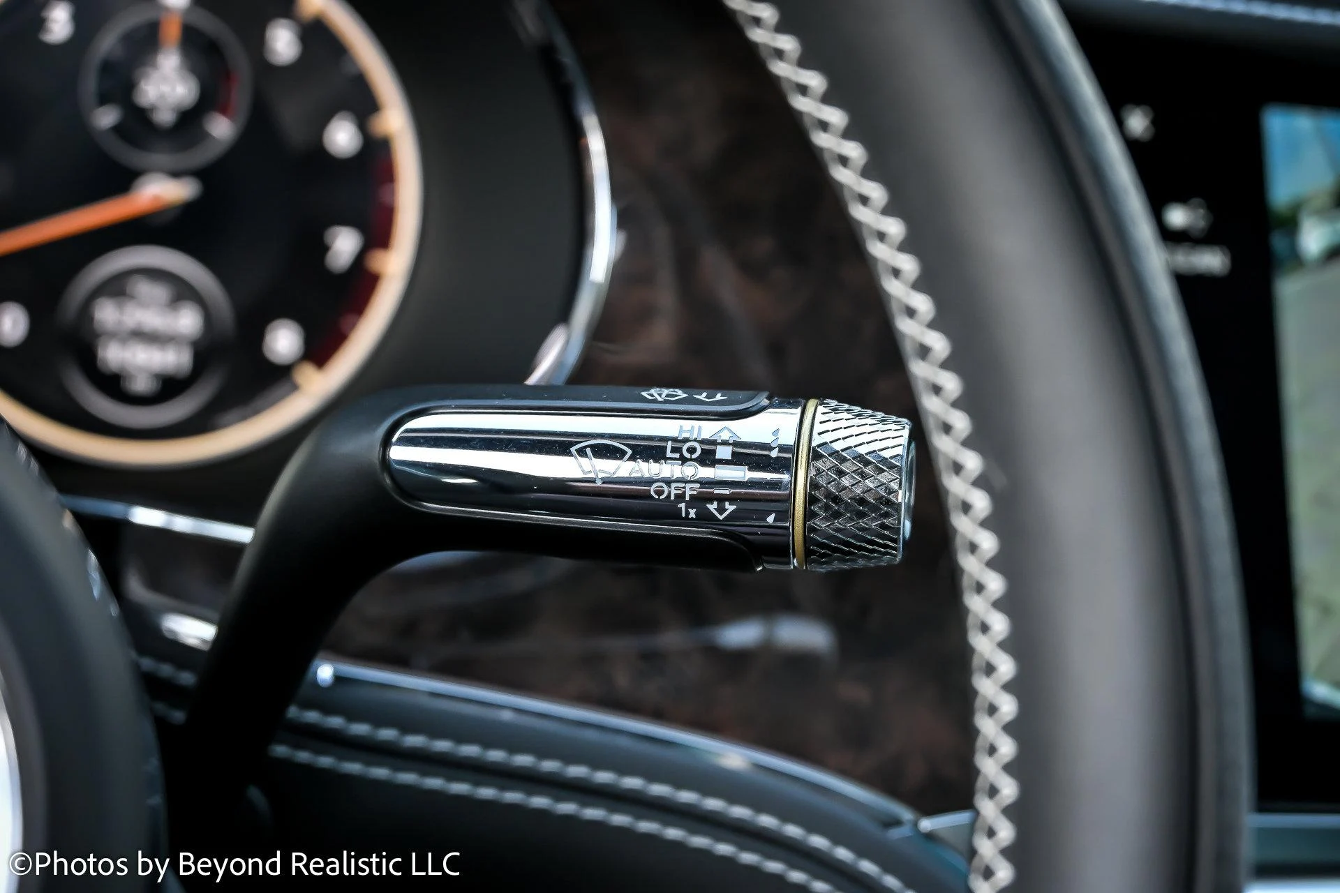 mph041_1553311717_Used_2021_Bentley_Flying_Spur_W12_Mulliner_Driving_Specification_1753516765_4559bc3cd2
