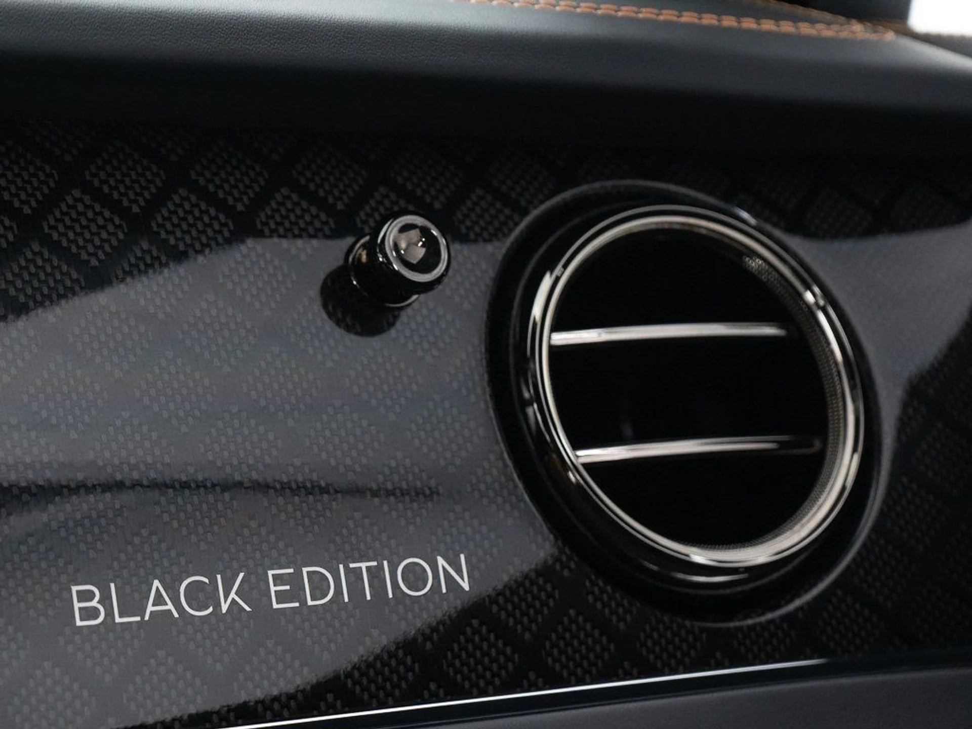 mph041_1554977761_baca2ab9f075b17de1f27d9ead2b242c_68cedb7602