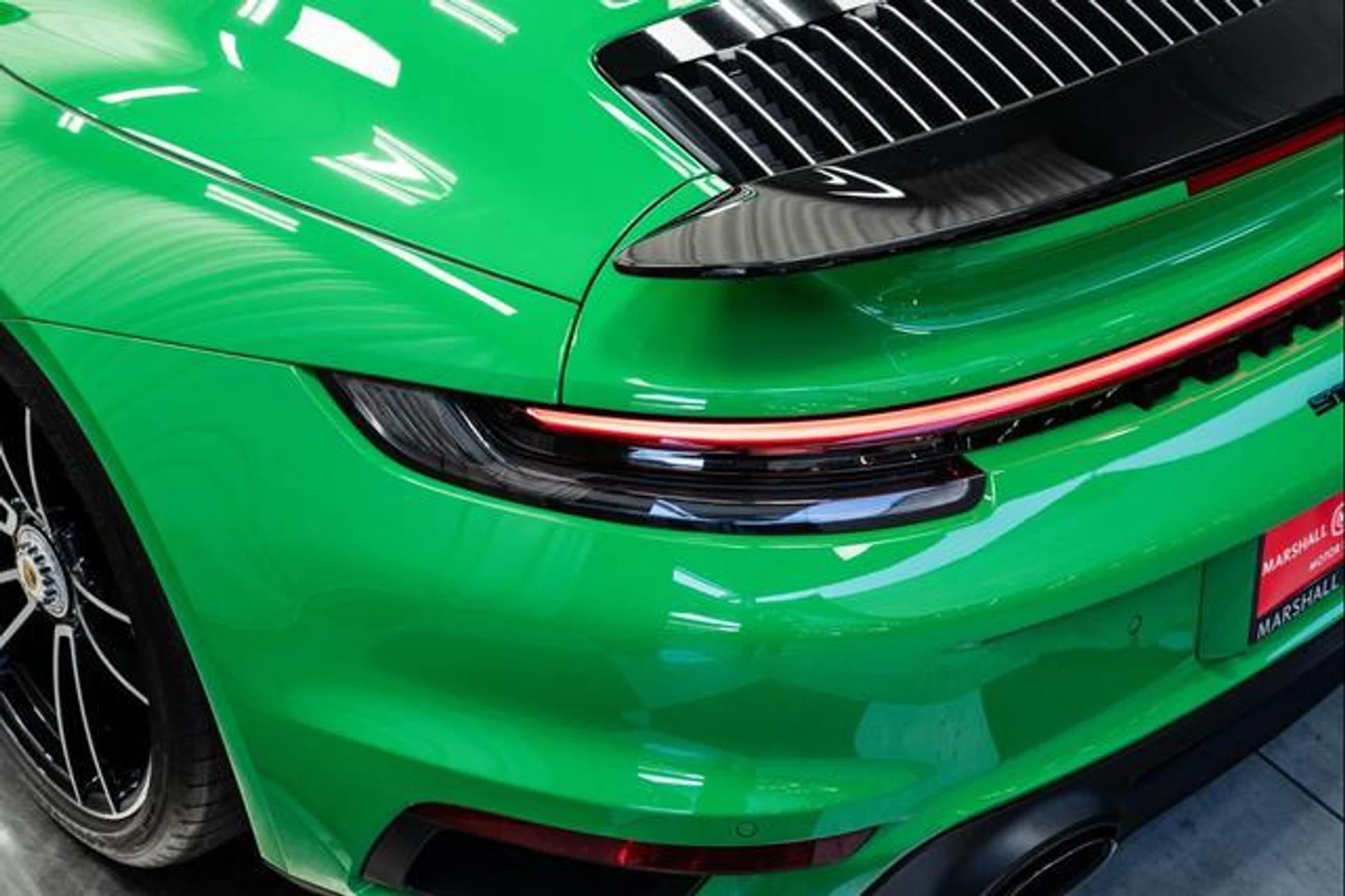 mph041_1575166710_Lm_Ck090o7_Dx_C452wbrx_p_U_Ma_J_Oc_59a3d80978