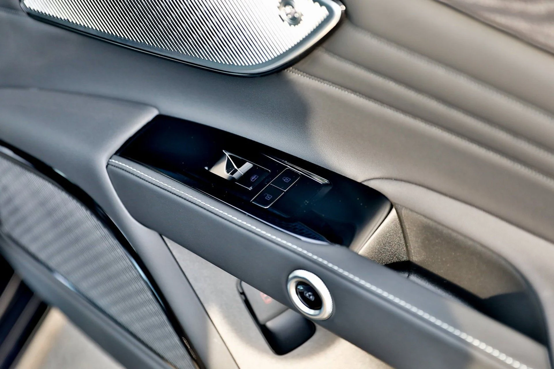 mph041_1575386536_43e4658c614747e390e17a5bb295dbfb_aaeb487429