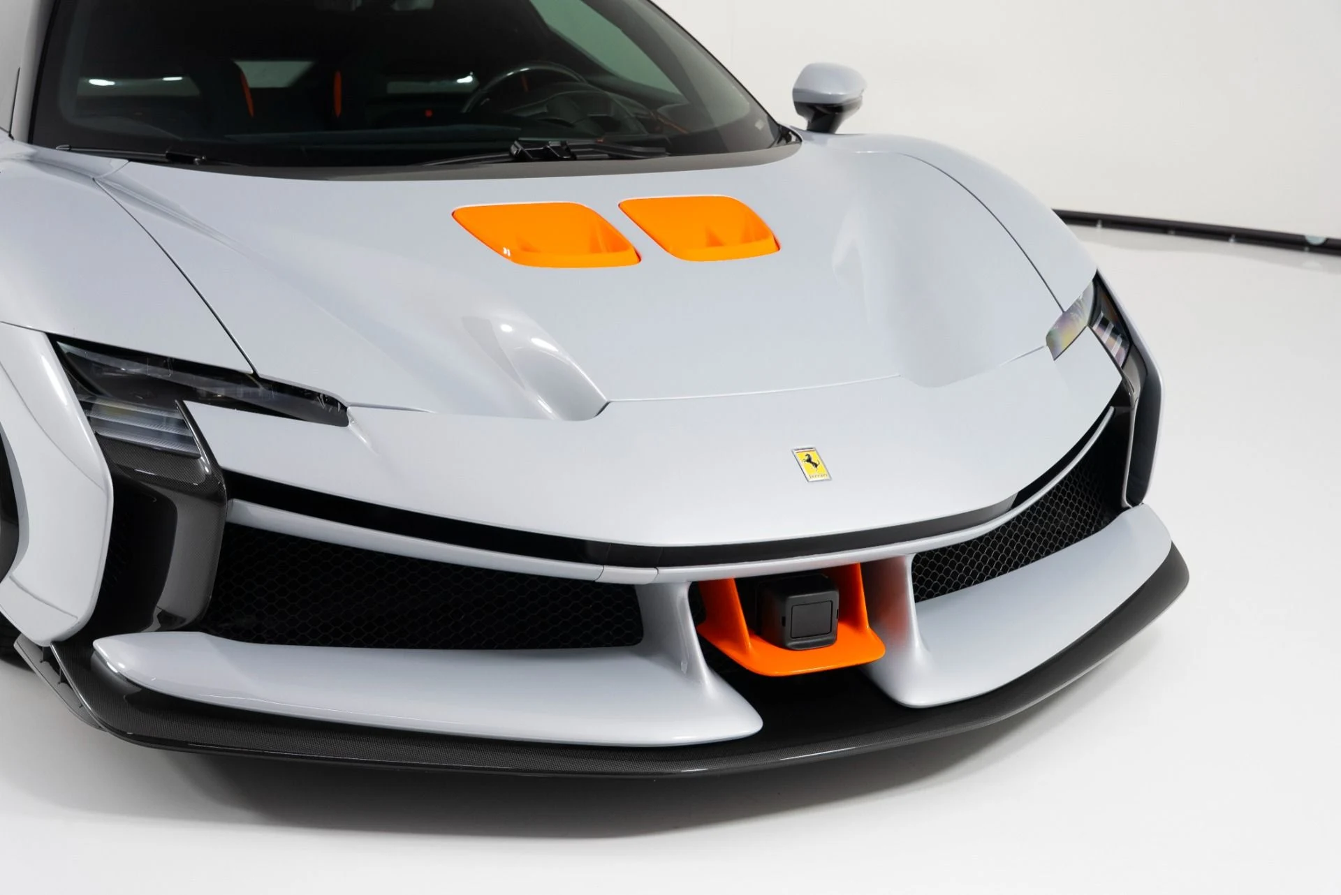 mph041_1584853969_Used_2024_Ferrari_SF_90_XX_1757543703_81e212631f