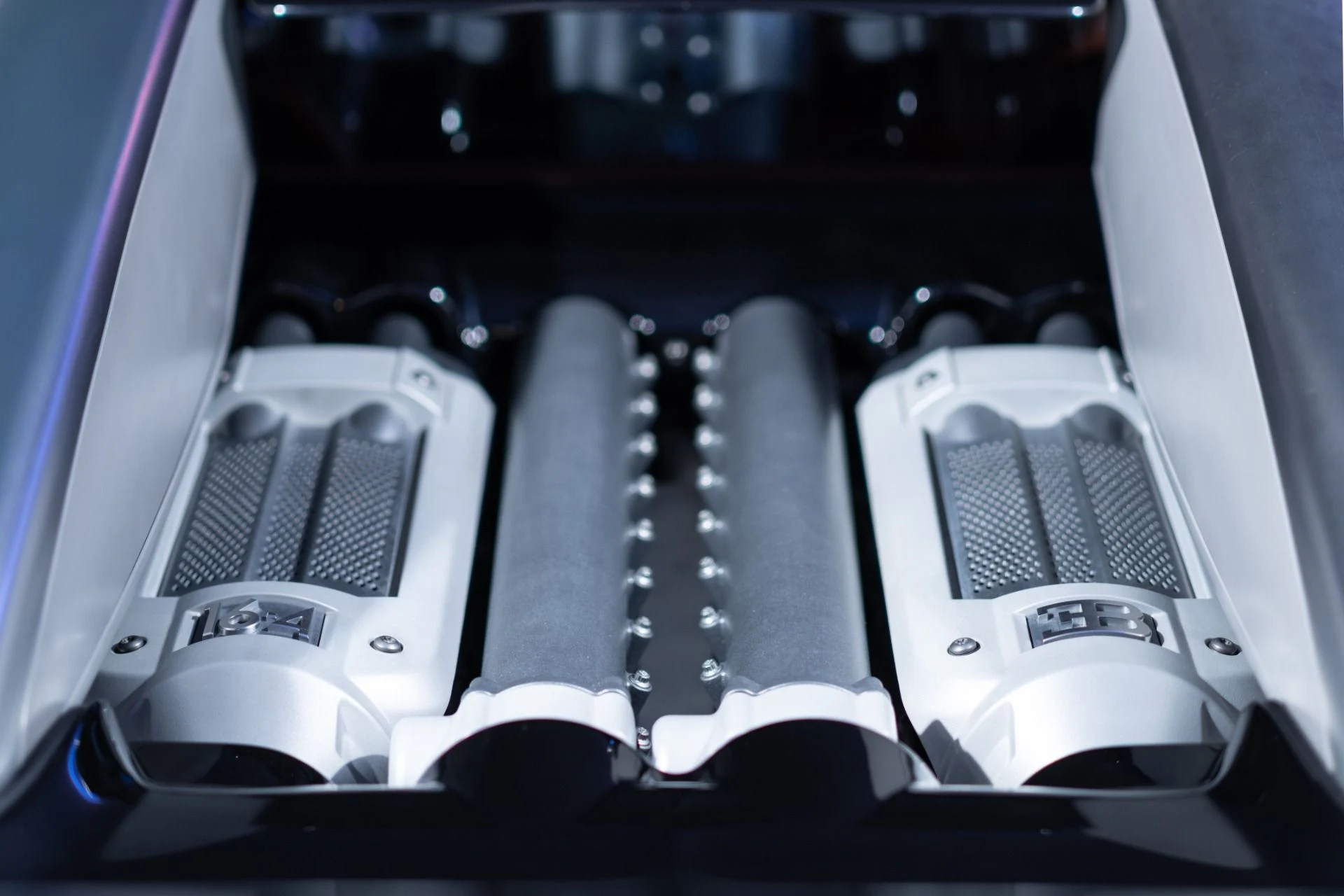 mph041_1592645526_Used_2006_Bugatti_Veyron_164_b4a1fe063b