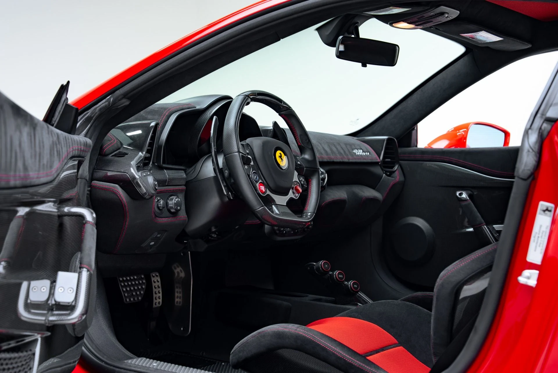 mph041_1606186639_Used_2015_Ferrari_458_Speciale_1777334454_f8a42ee1c0