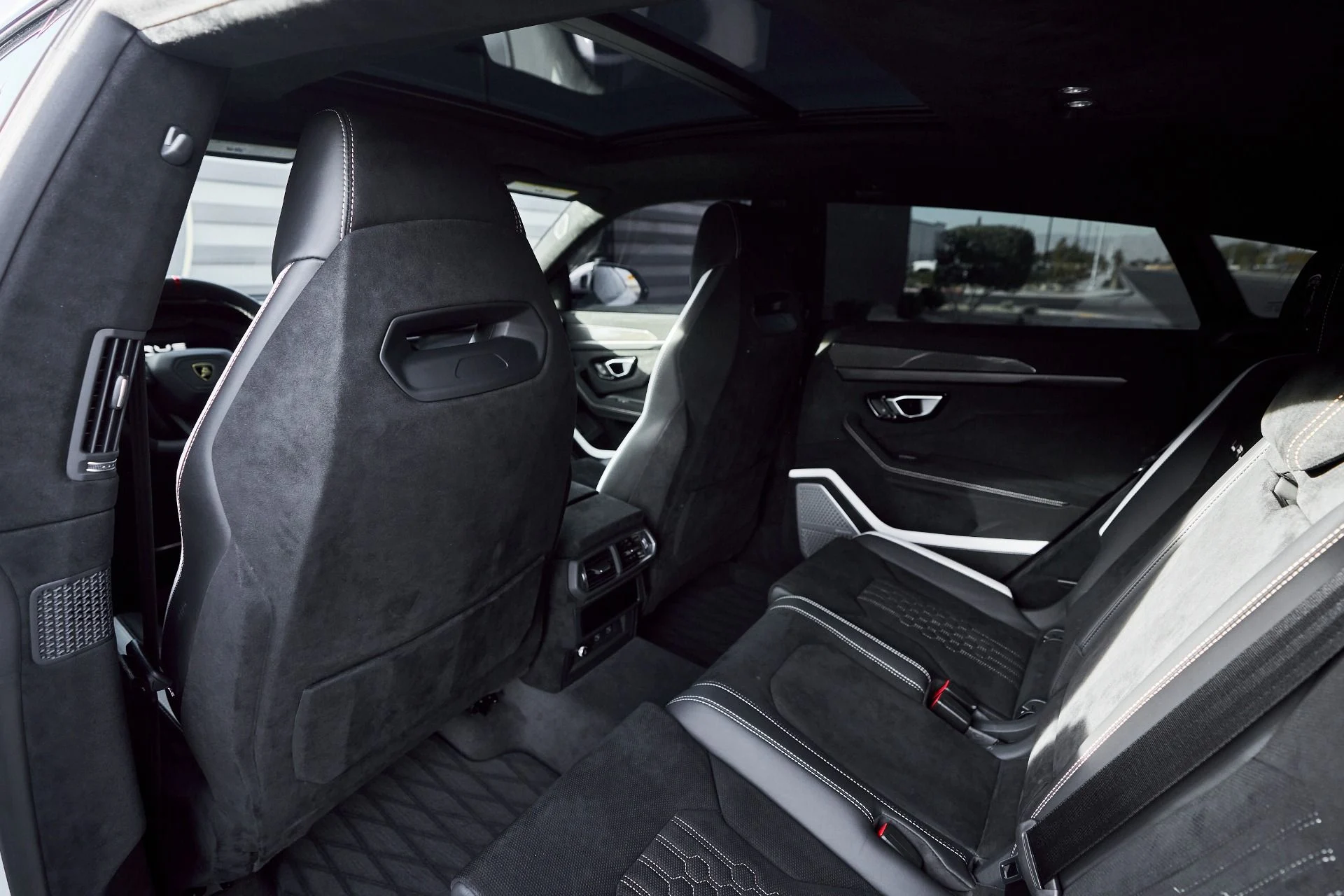 mph041_1623084647_Used_2024_Lamborghini_Urus_Performante_1764730728_f5baa79621