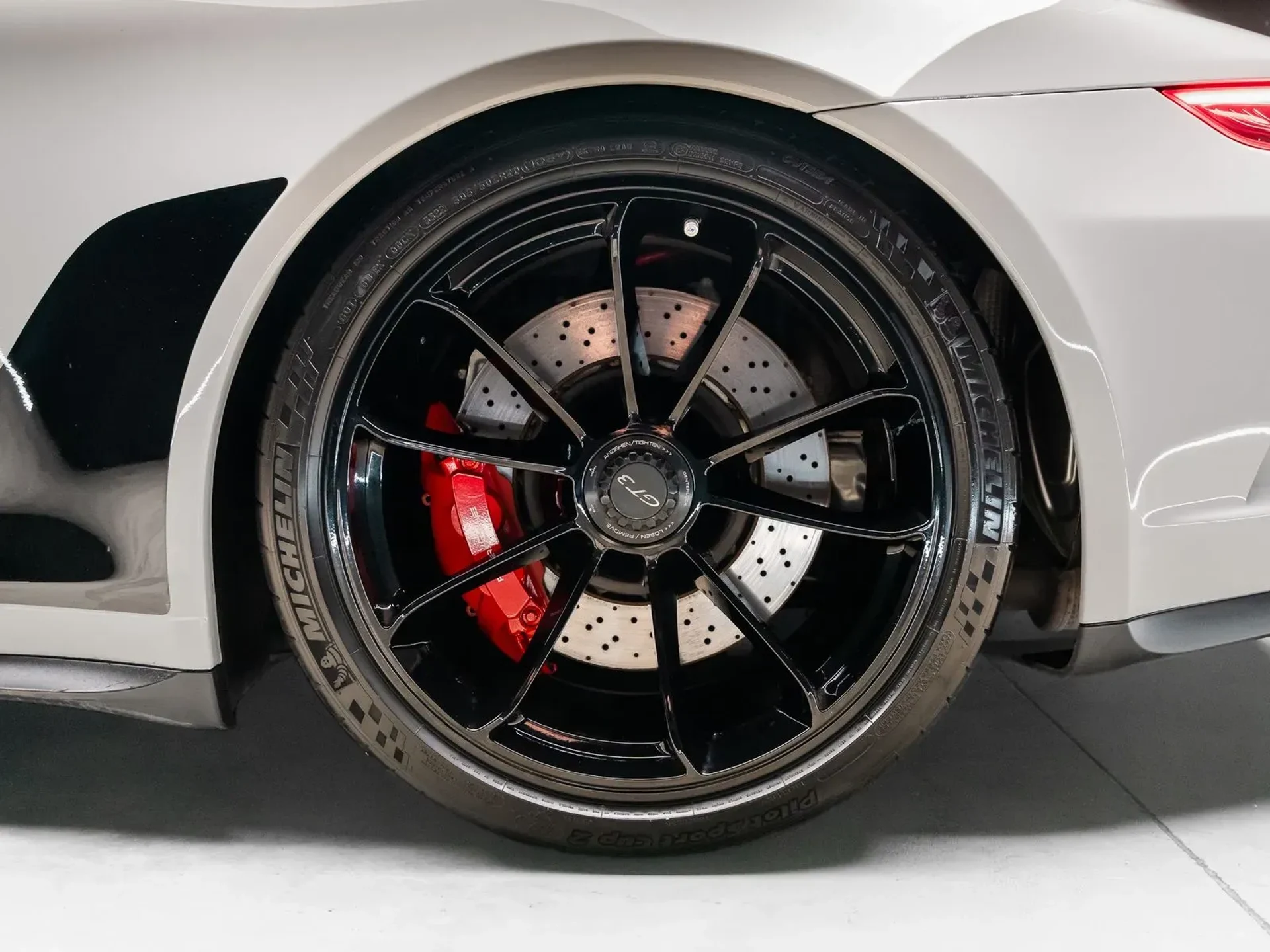 mph041_1654283921_edec0196_f7ea_4af8_9f33_17d13c542298_400d0aa6fe