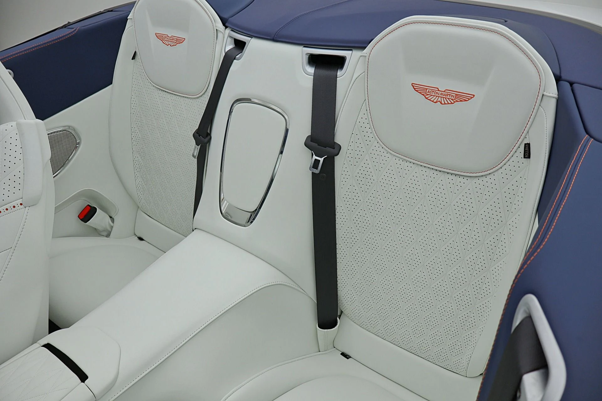 mph041_1694084737_New_2026_Aston_Martin_DB_12_Volante_2c6c83ba75