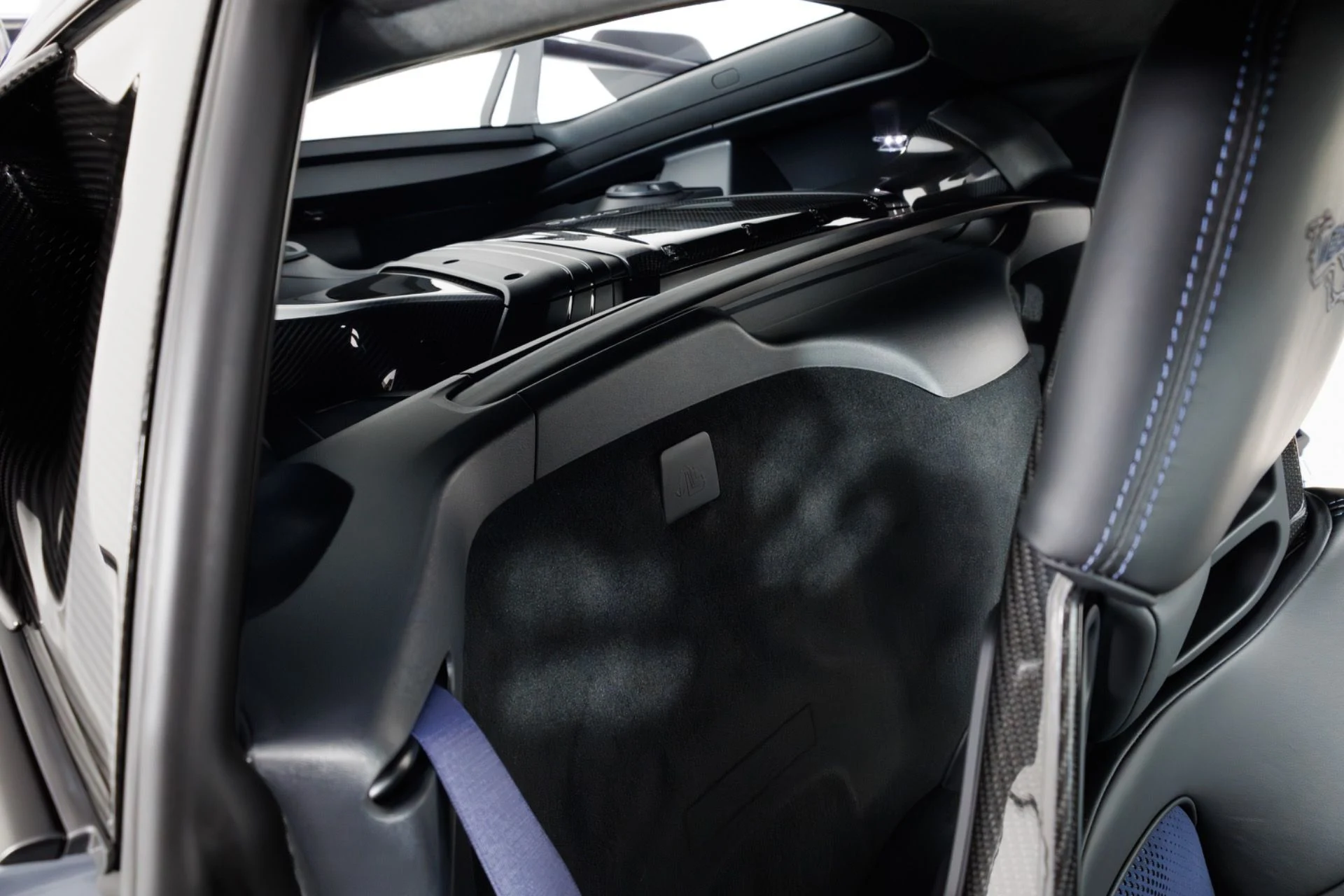 mph041_1698034598_Used_2023_Porsche_718_Cayman_GT_4_RS_1774906620_496598d43e