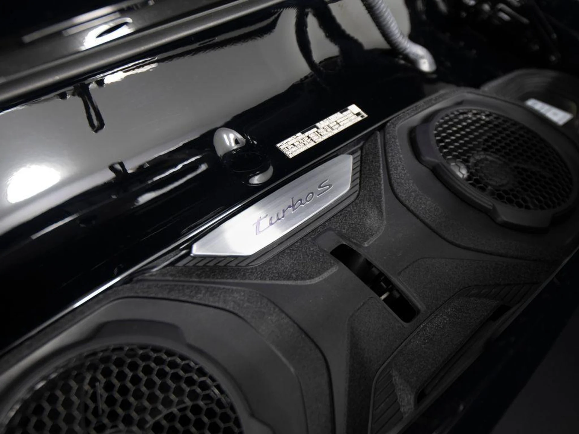 mph041_170815048_8_R_Yi_S4_Fe9b_UF_Lyt8_X_Dw2e_T_d_Oxc_3f0c49c5af