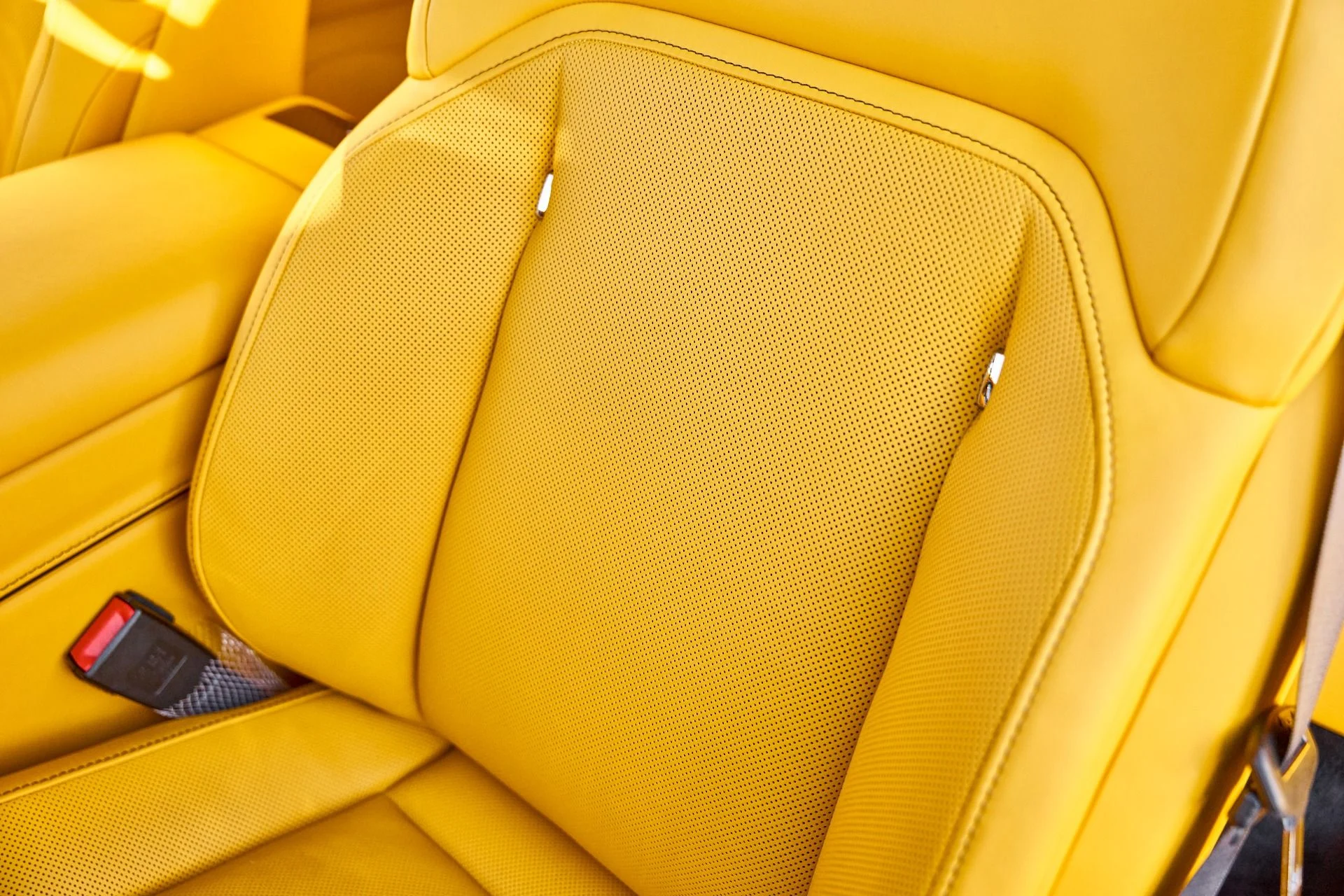 mph041_171629281_Used_2025_Rolls_Royce_Spectre_BLACK_BADGE_1769482389_7b1904ecdf