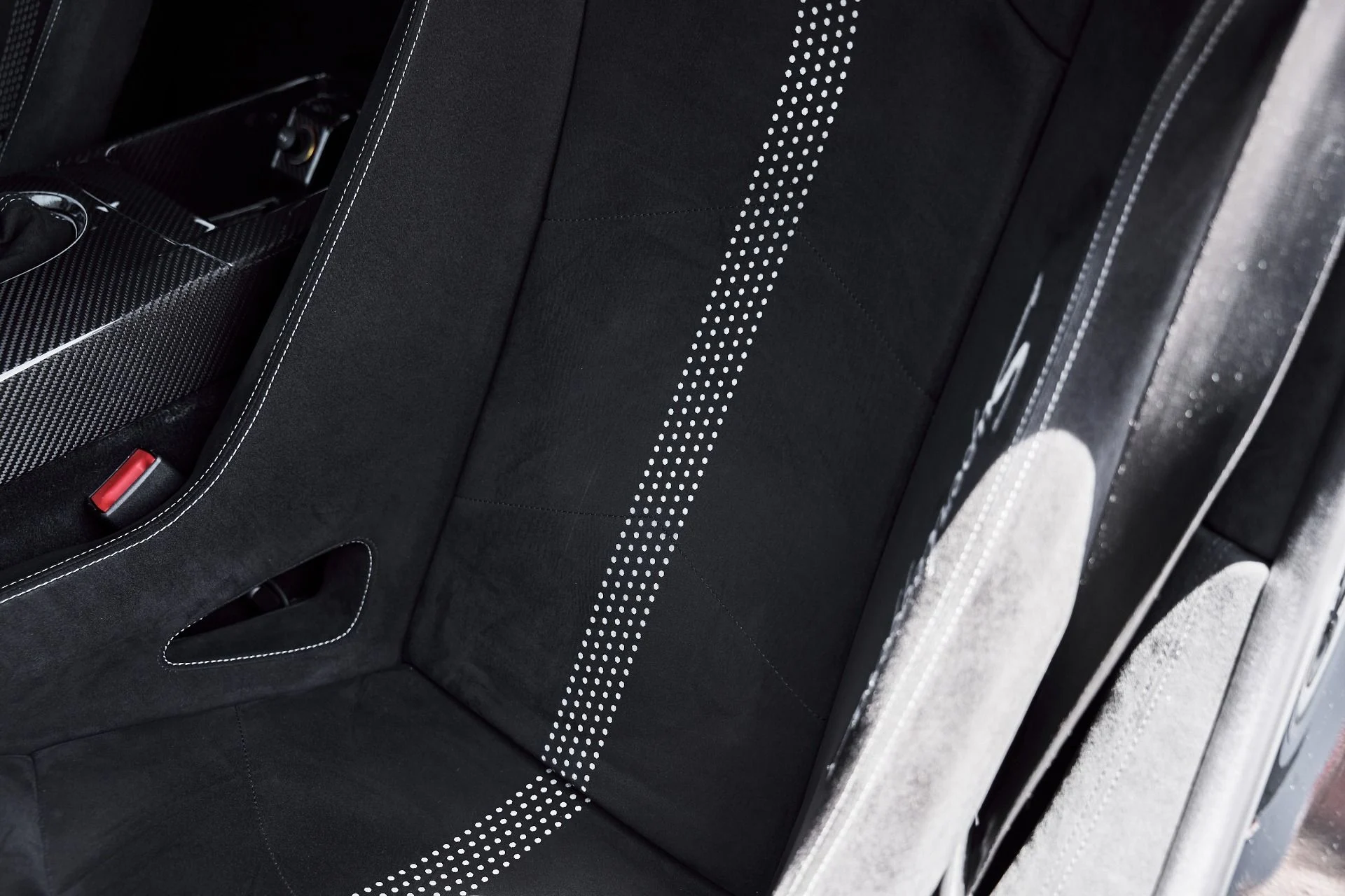 mph041_1721726777_Used_2010_Lamborghini_Gallardo_LP_560_4_1781313895_6bc99fd1ae